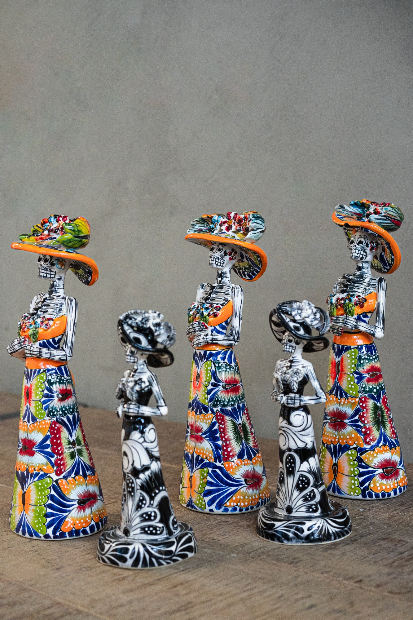 Keramik-Figur Catrina 'Lisa Nano', s/w, Ø 9 cm, H 22 cm von fischer's lagerhaus