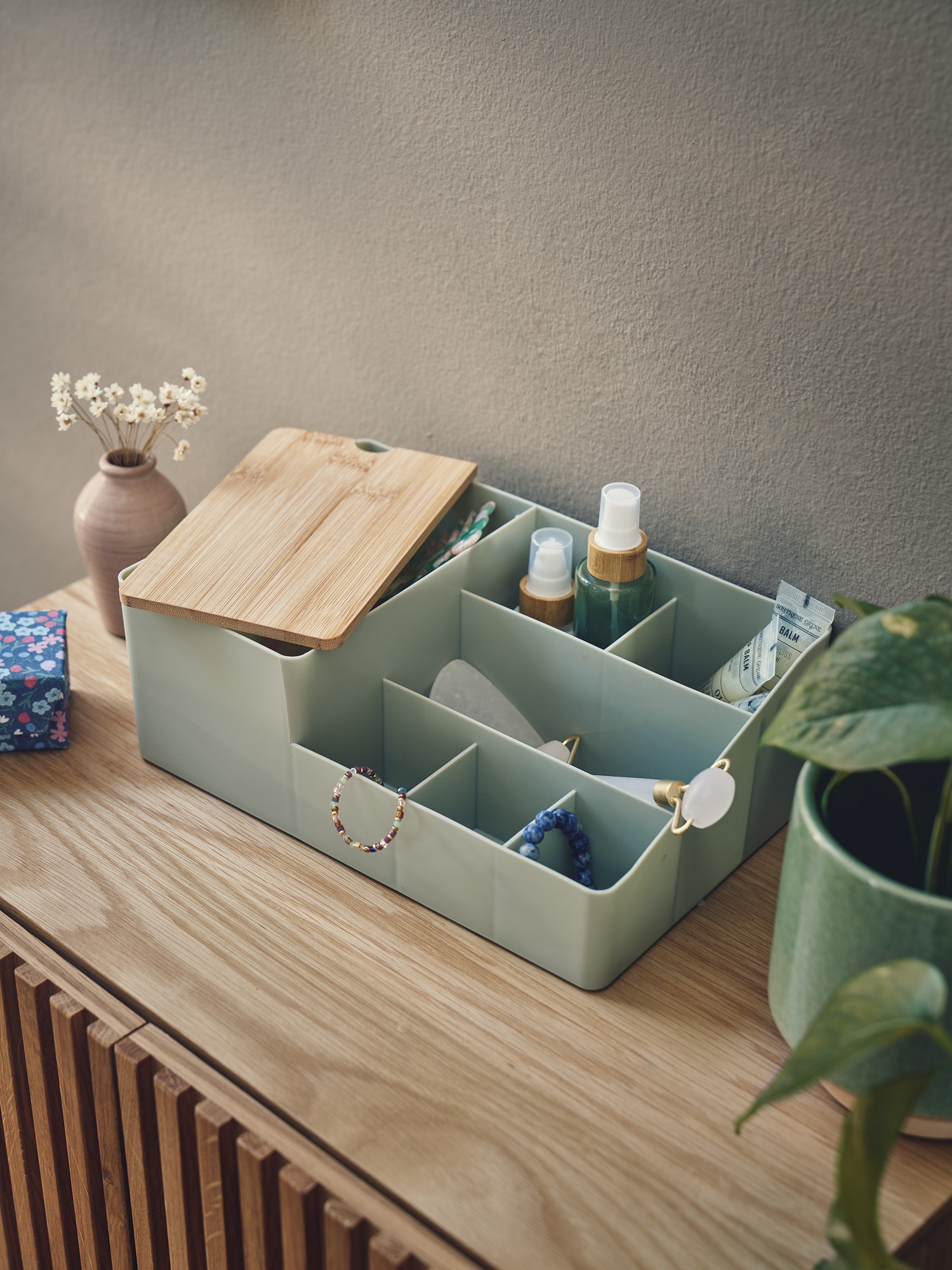 Makeup-opbevaring | 27,5 x 17 x 10 cm.  | Thyme Green