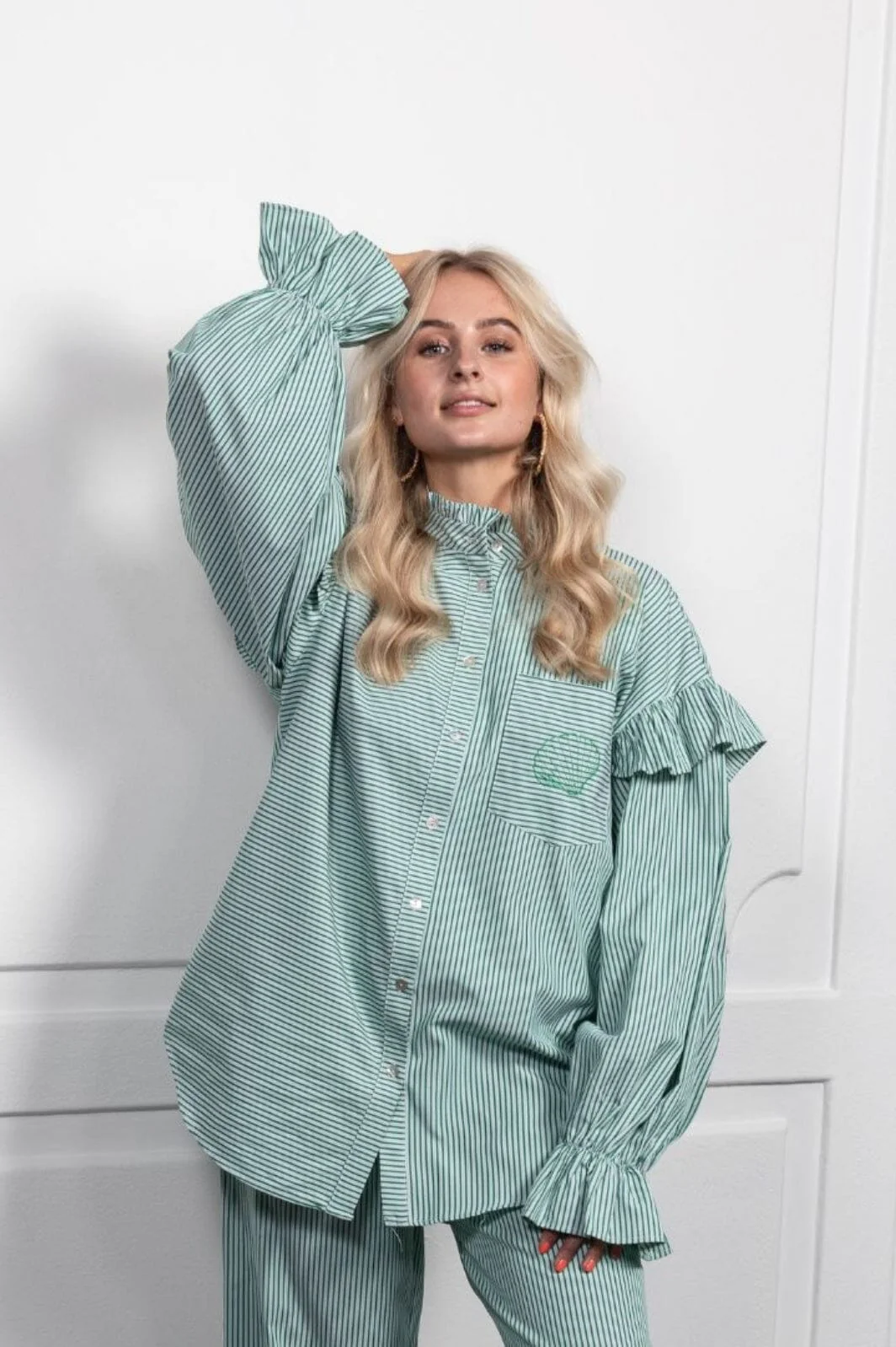 Stories From The Atelier By Copenhagen Shoes Ocean Vibes Shirt 0027 green
