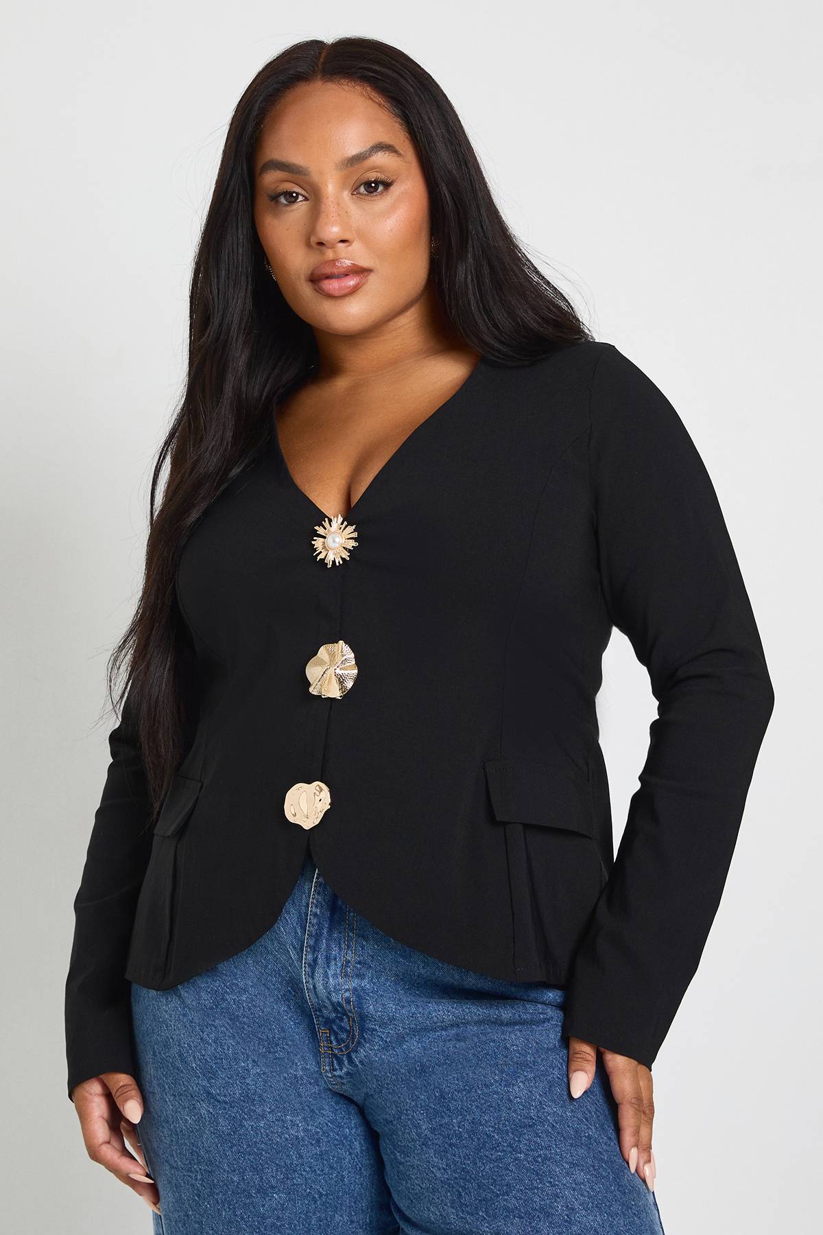boohoo Haut boutonné orné plus long