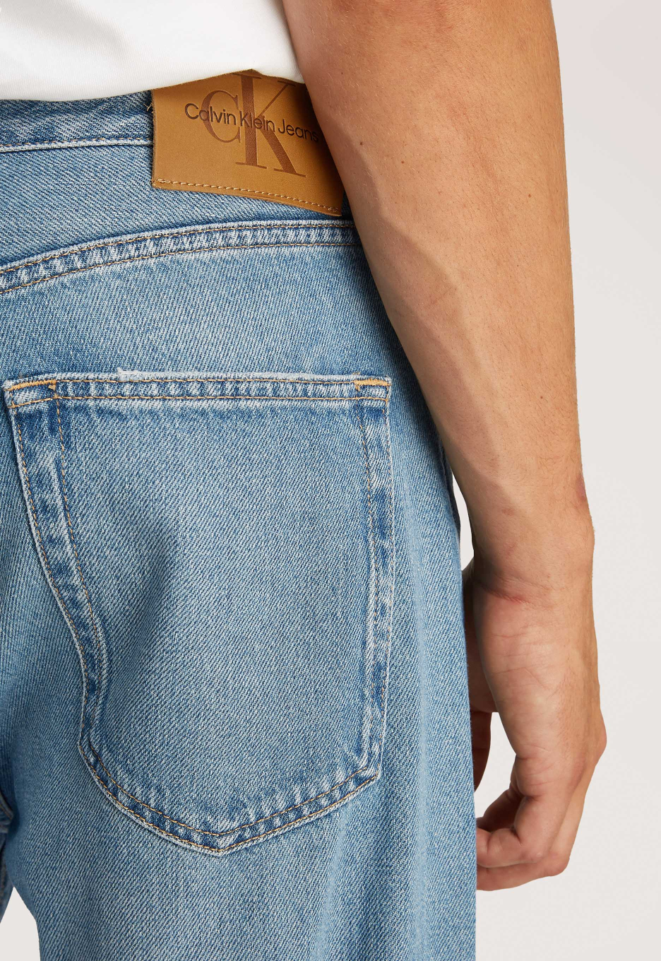 Calvin Klein Standard Straight Jeans