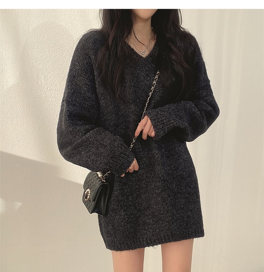 Coris - V-hals Melange Mini Trui Jurk