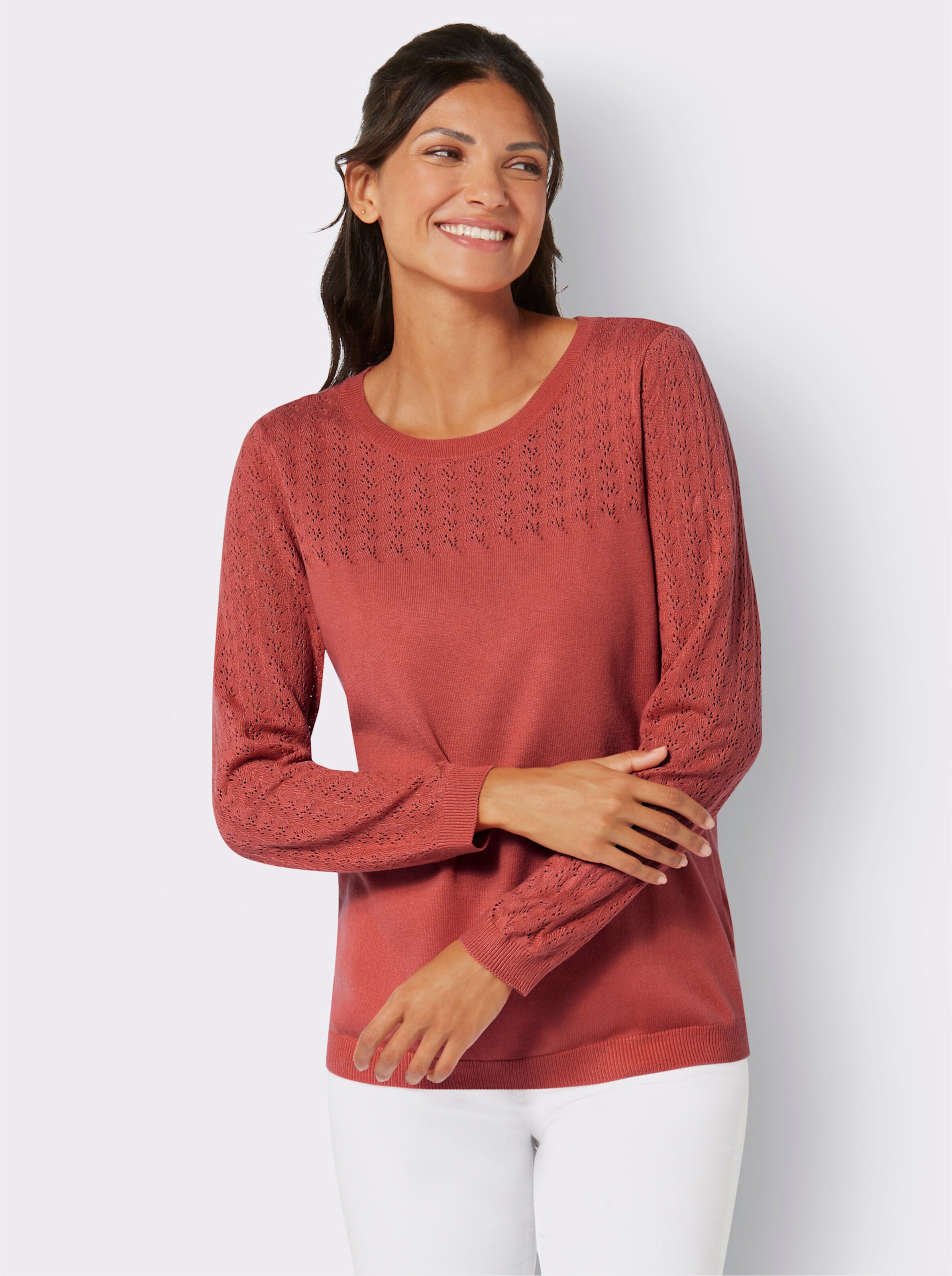 Ajourpullover mit gerippten Abschlüssen