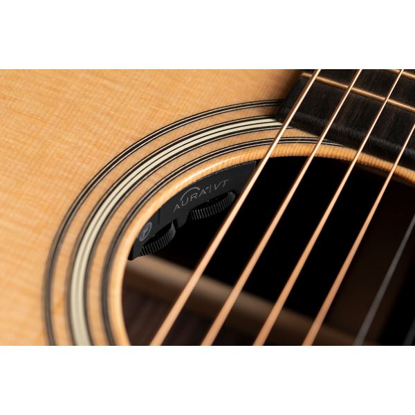Martin Guitar OM-28E Modern Deluxe