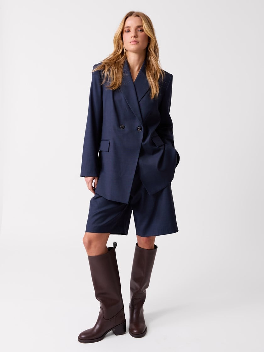 Mimmi bermuda shorts Sky Captain
