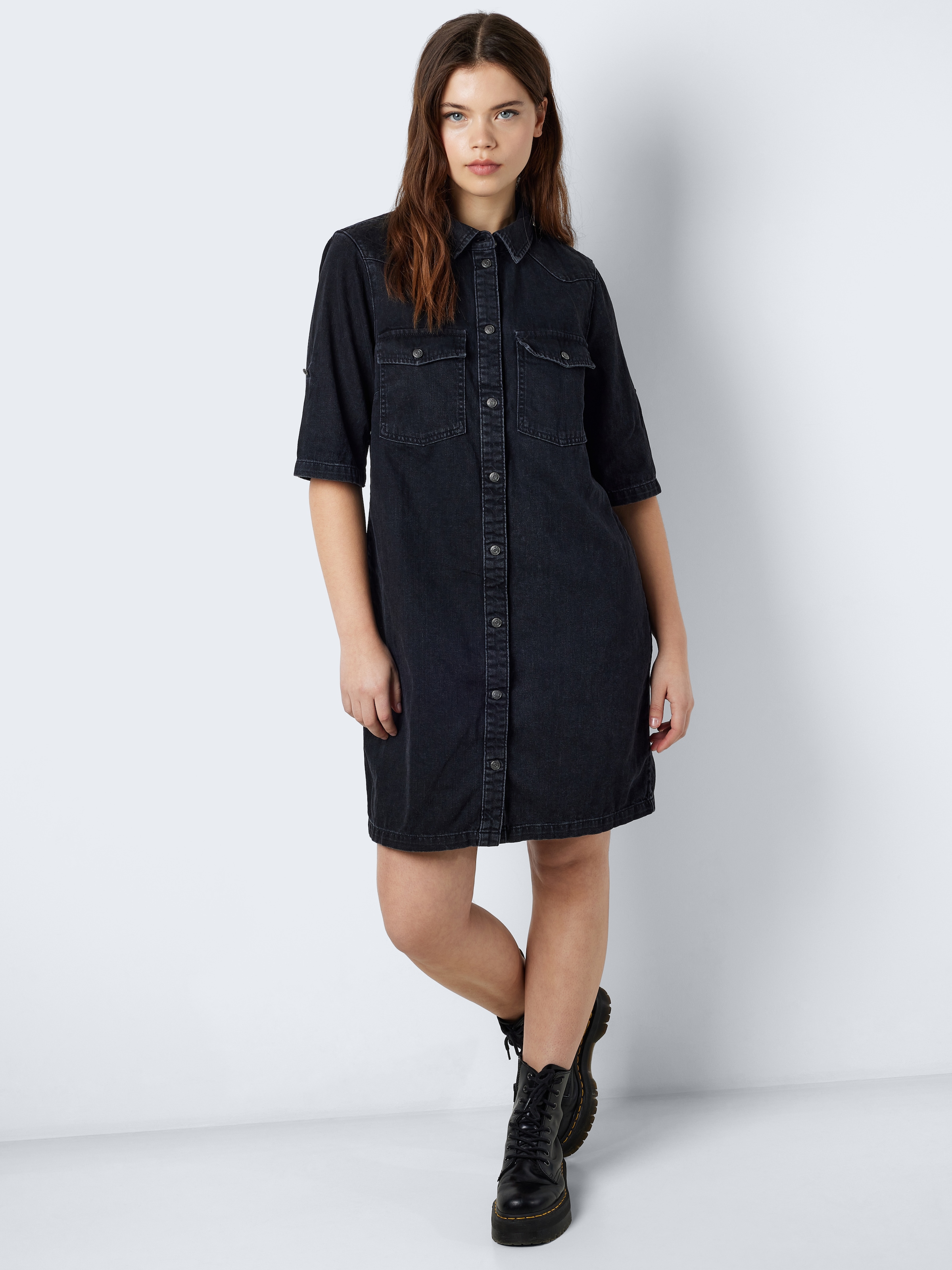 Noisy may Jeanskleid »NMNEW SIGNE S/S DENIM DRESS WG001BL NOOS« Brusttaschen