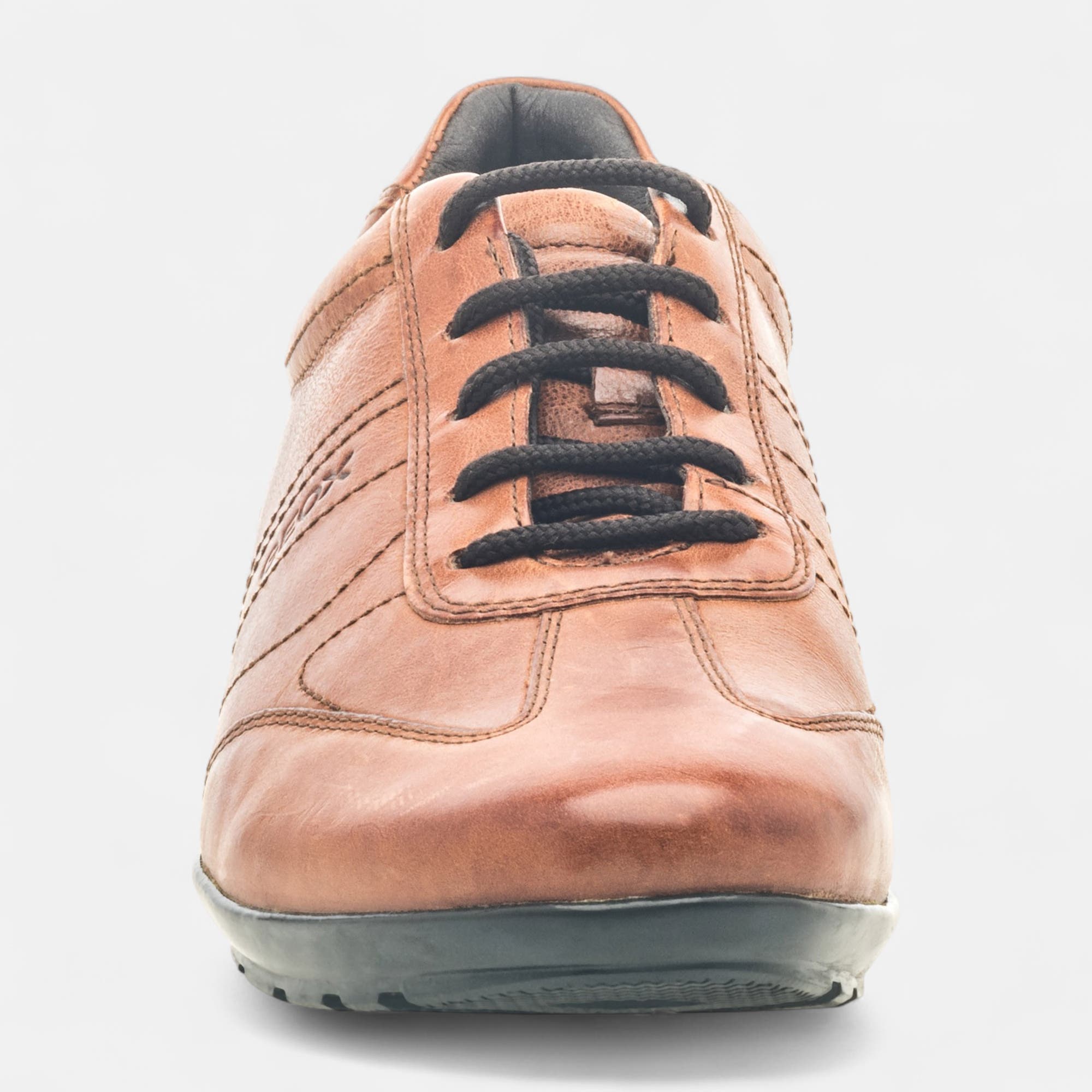 Baskets basses Homme en cuir cognac