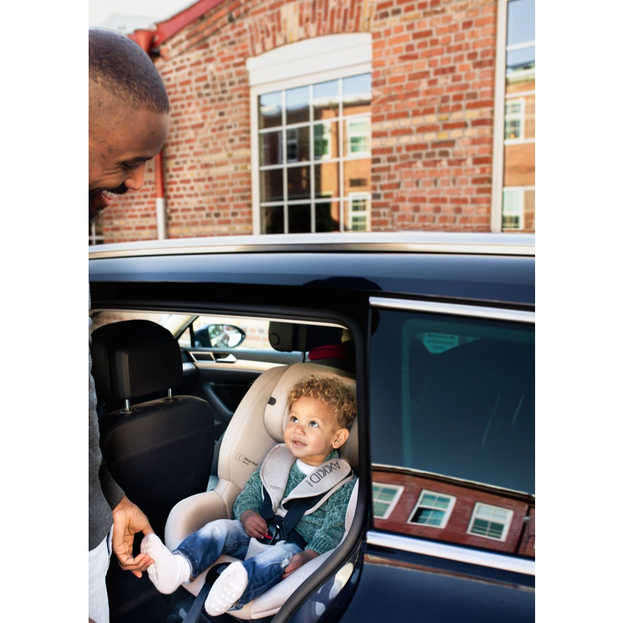 AXKID Kindersitz Spinkid i-Size Brick Melange