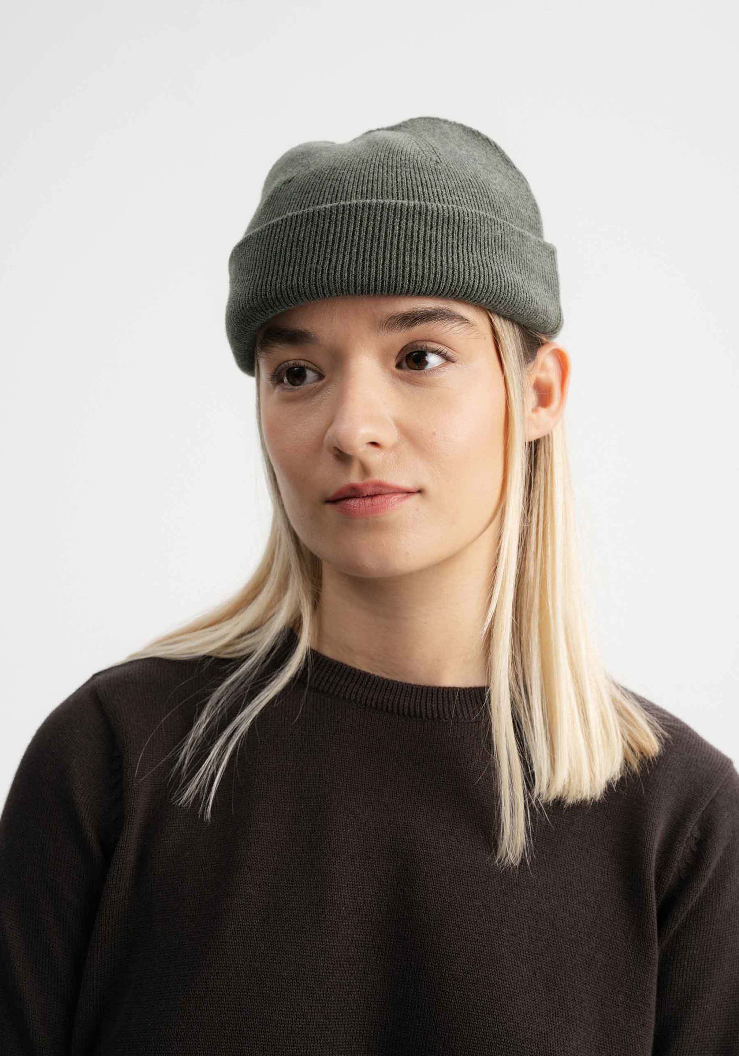 Mela Kurze Feinstrickmütze Lesh Grün Melange