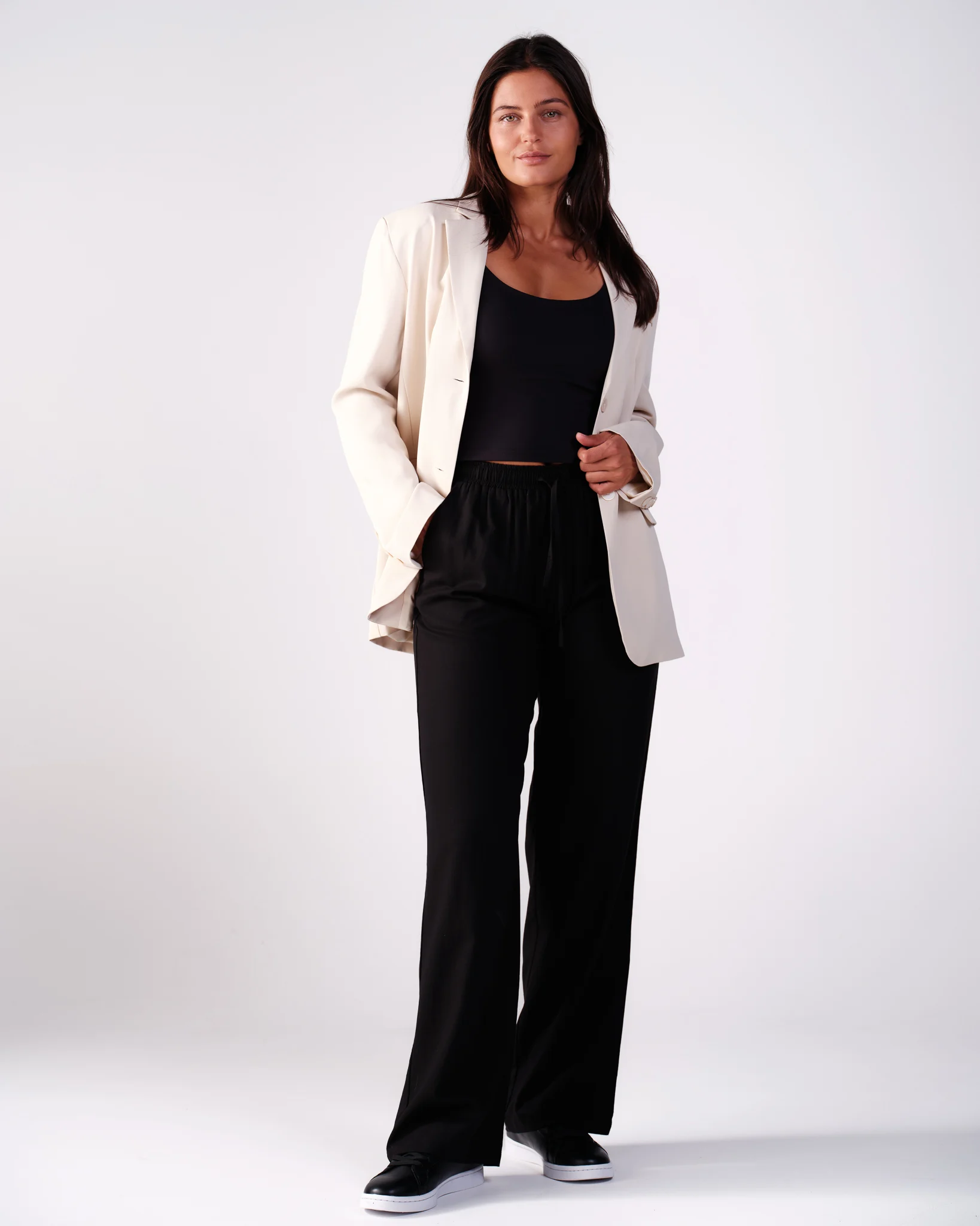 Weightless Annie Blazer Beige