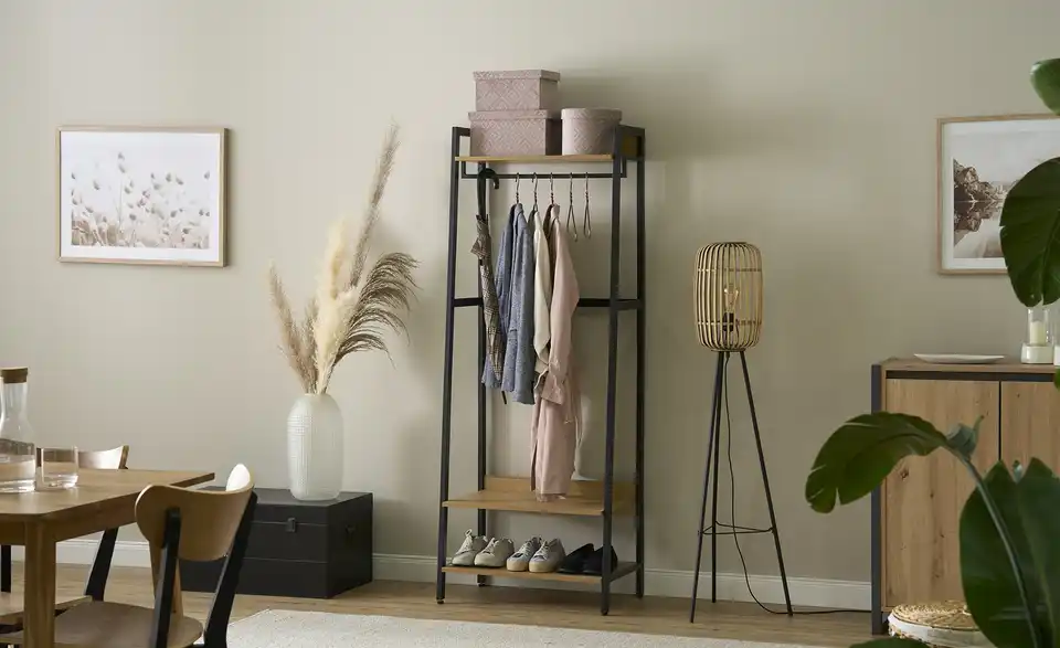 Garderobe Chone