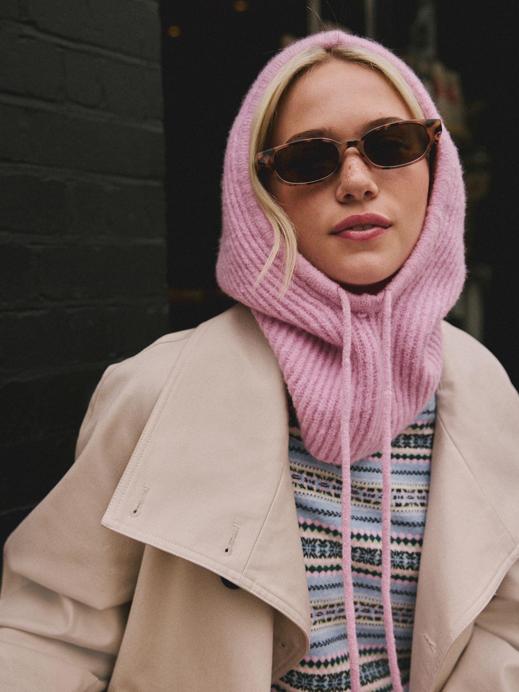 Roze - Ribbed Bonnet Hat