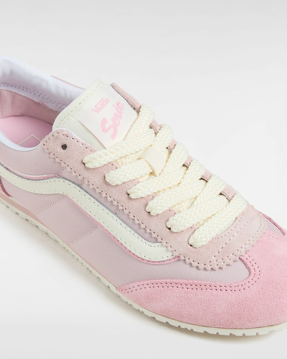 VANS<br>Tênis de couro Super Lowpro