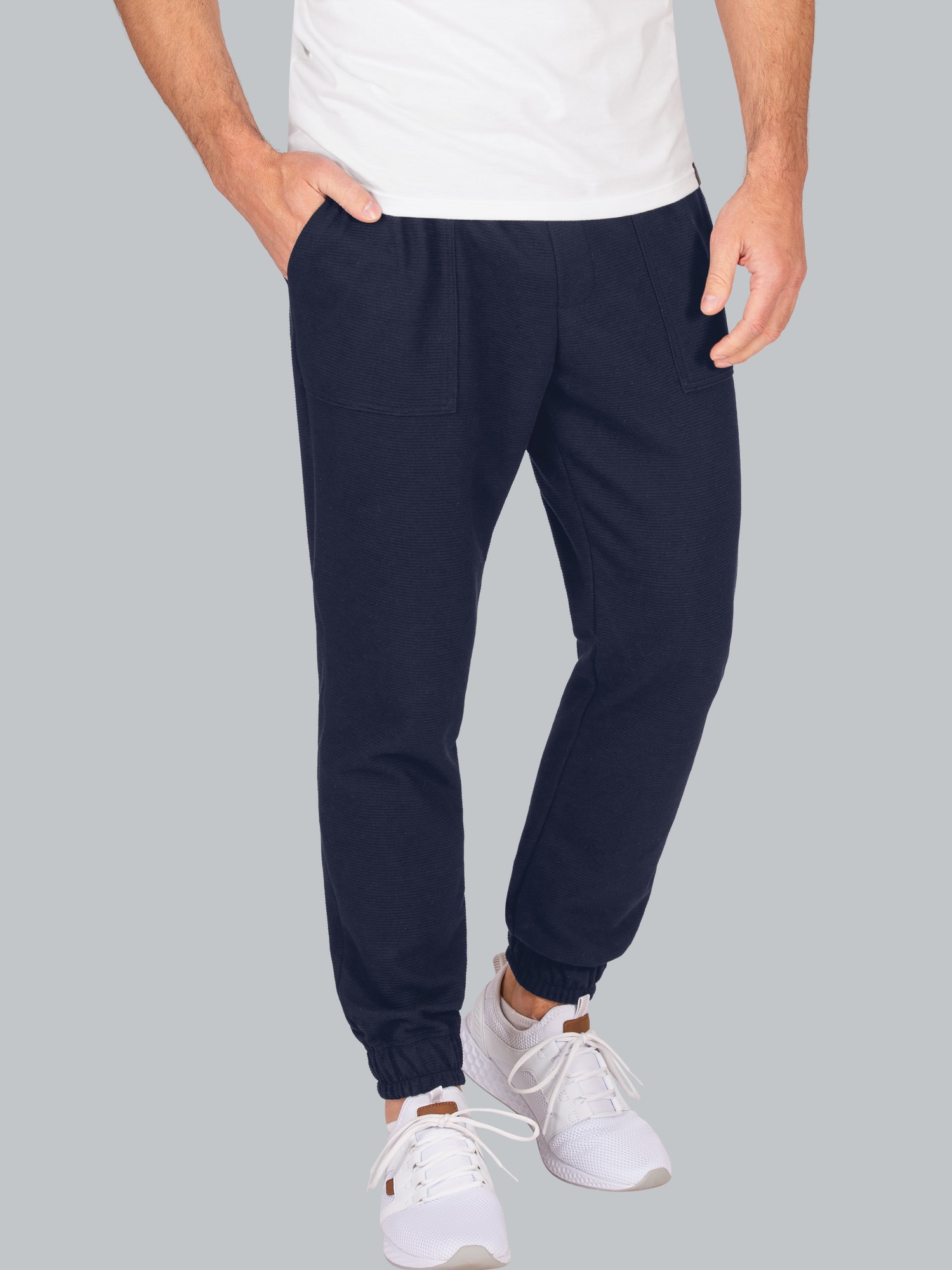 Jogginghose mit aufgesetzten Taschen Navy
