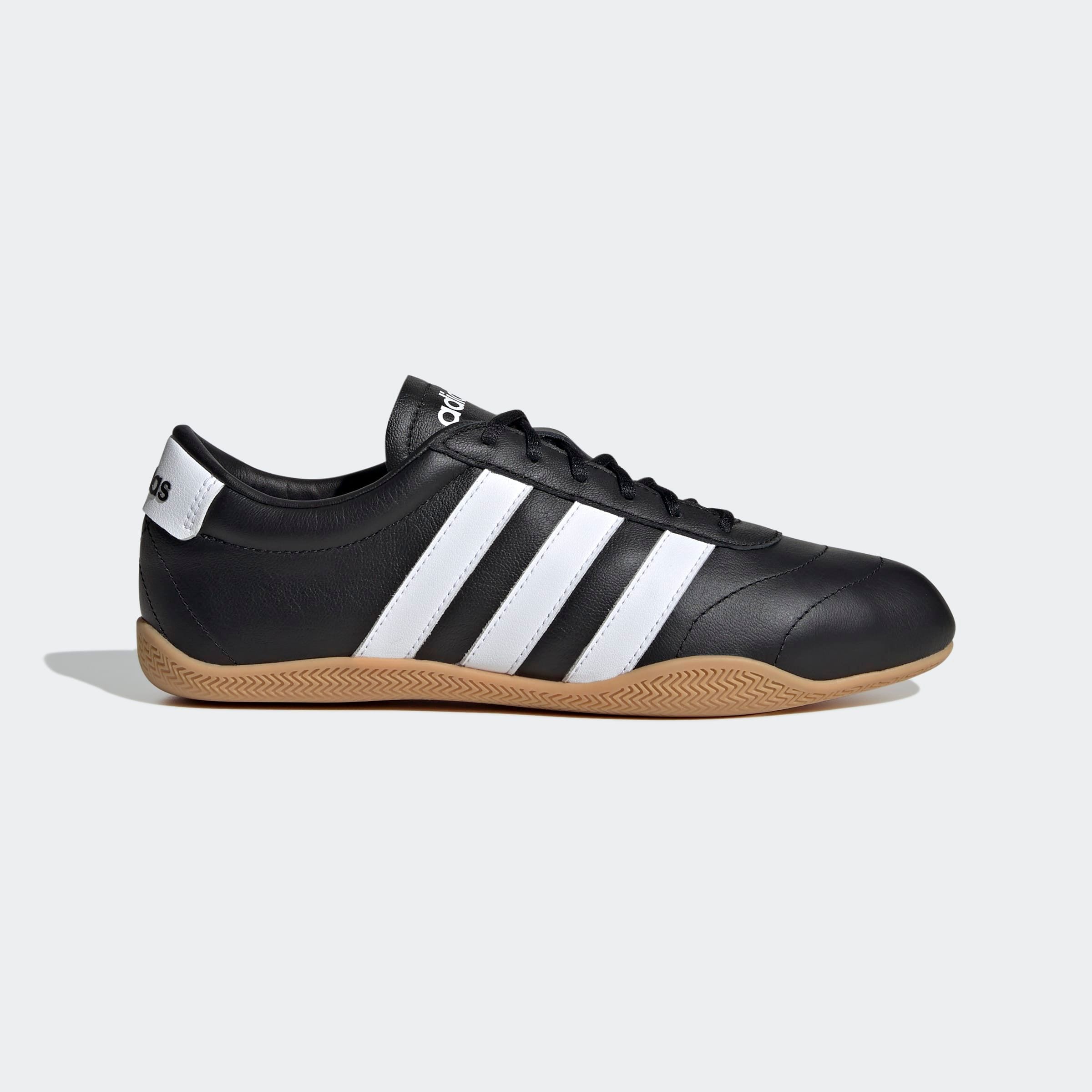 adidas Sportswear Sneaker »GRAND COURT LO«  Design auf den Spuren des adidas Superstar