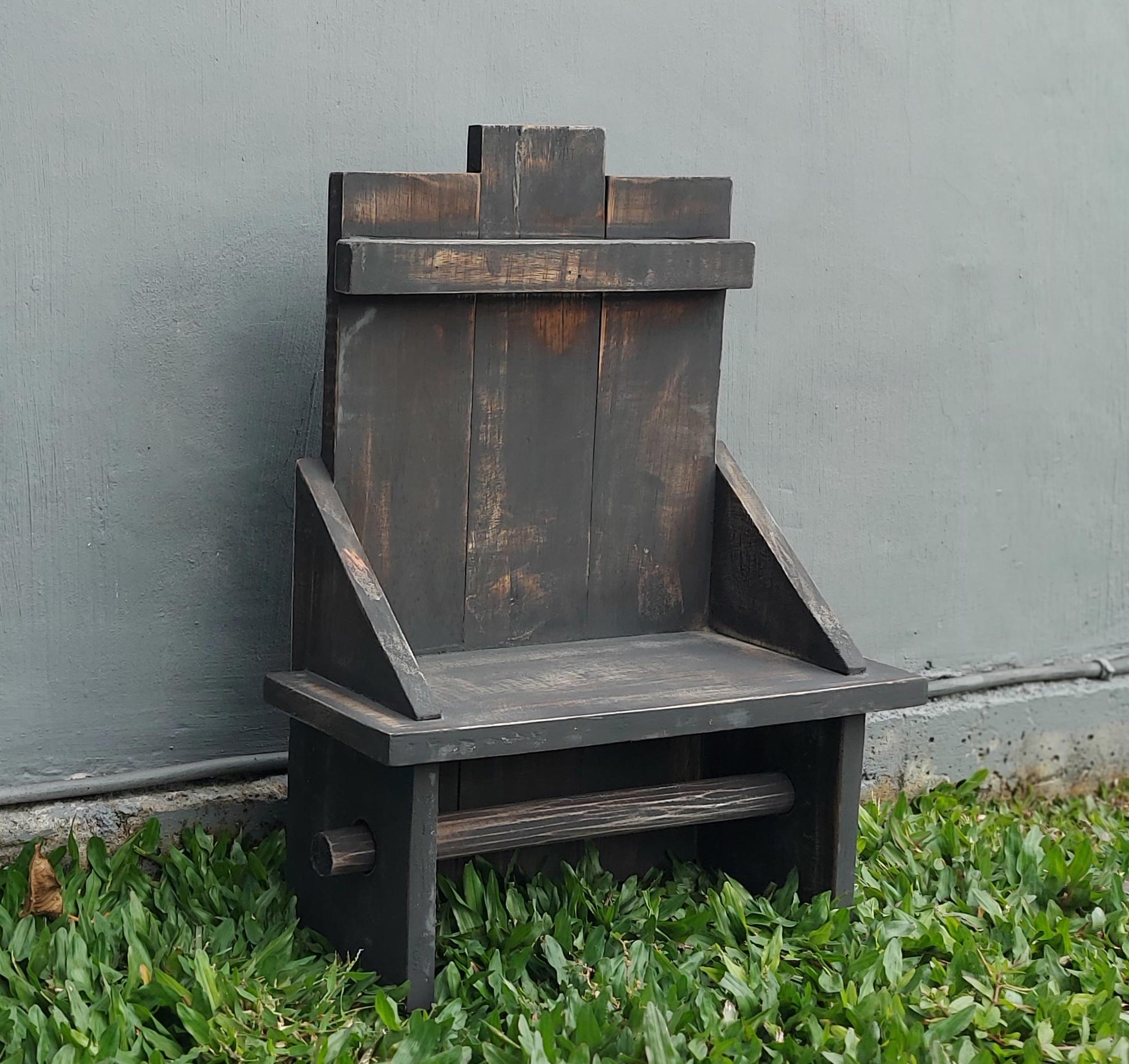 Regal mit Küchenrollenhalter aus Holz, grau, B 38 cm, H 50 cm, L 15 cm von fischer's lagerhaus