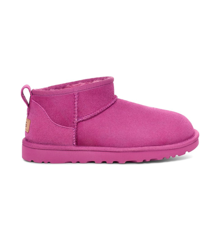 Botas de cano curto UGG Classic Ultra Mini em couro, rosa