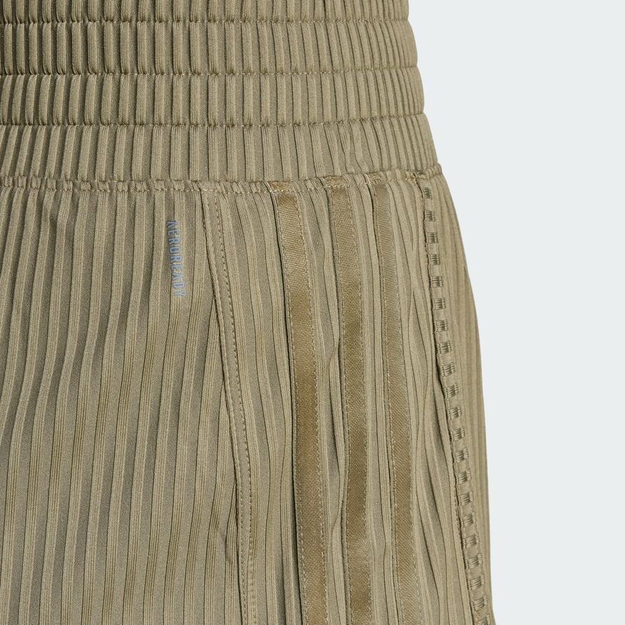 Adidas Short taille haute bords-côtes 3 bandes ton sur ton Pacer All Gym Seasonal