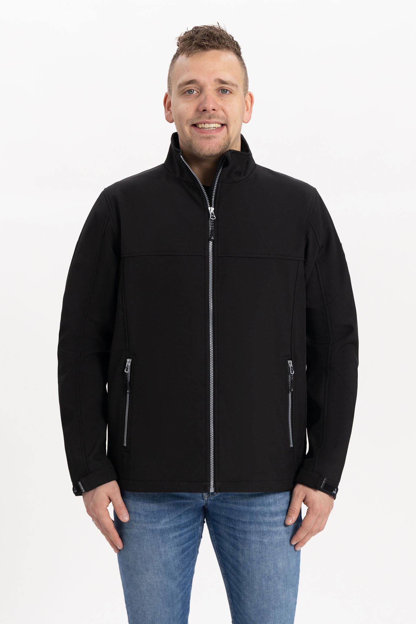Kjelvik outdoor softshell jack Odense zwart