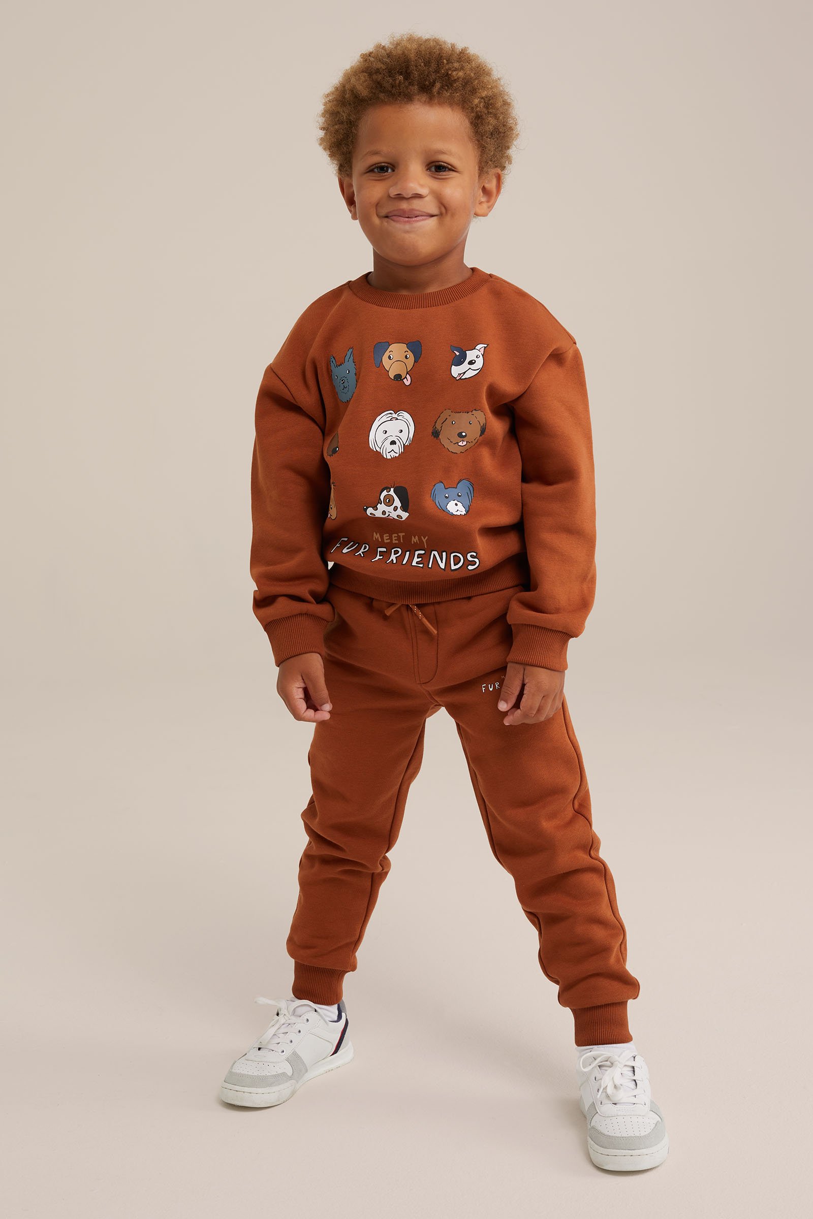 Jongens sweater met opdruk WE Fashion Roestbruin