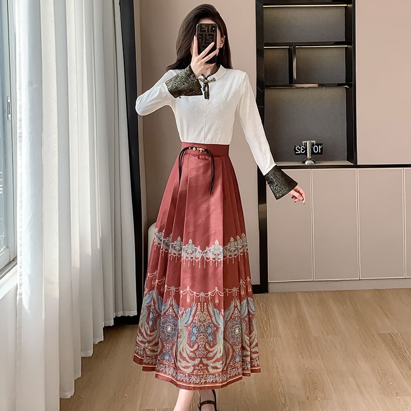 Fioridi - Hanfu-top met lange mouwen en bloemenprint en manchetten / Midi-rok met hoge taille en paisleyprint / Set