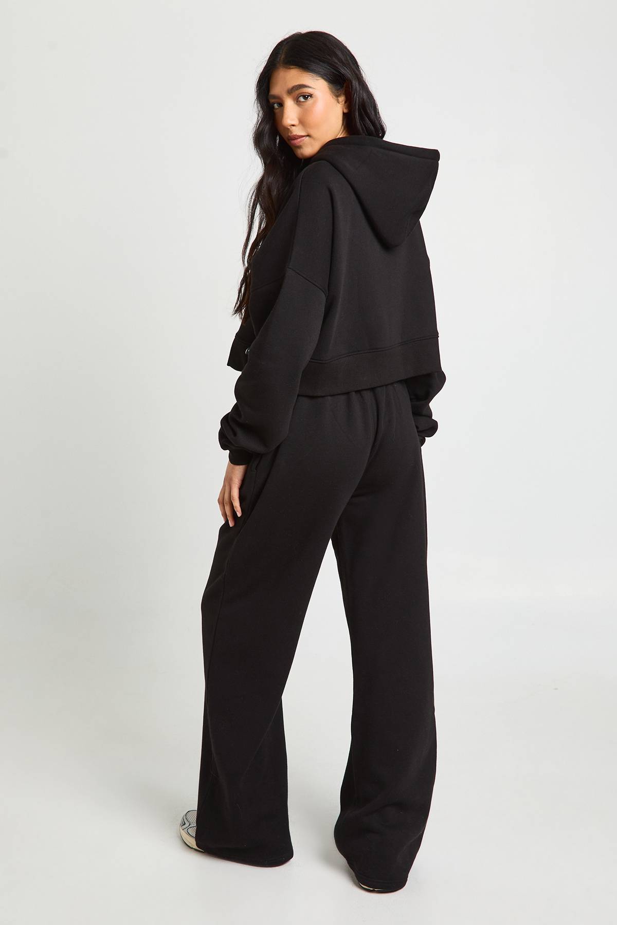 boohoo Ensemble de Jogging 3 Pièces à Casynthétiqueche avec Crop Top et Détails de Coutures Tall