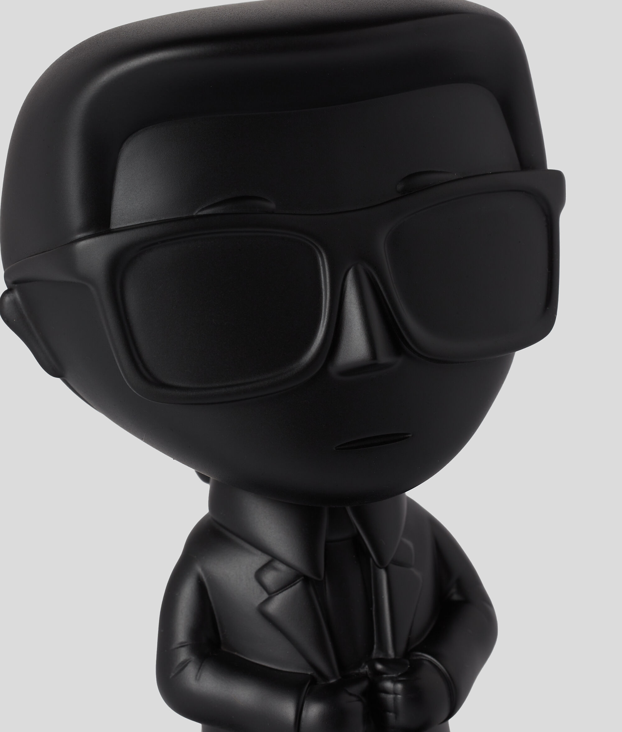 FIGURINE KARL K/IKONIK