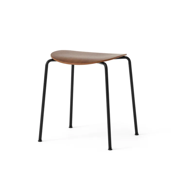 &Tradition - Pavilion AV36 Hocker, H 46 cm, Walnuss (Kunststoffgleiter)