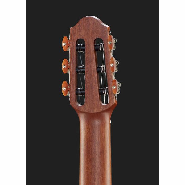 Yamaha SLG200N NA