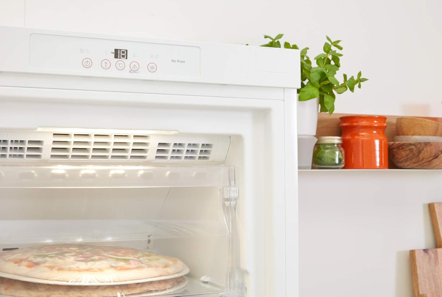 Privileg PFVN 266 W NoFrost Gefrierschrank/ 223 L Nutzinhalt/ nie mehr Abtauen dank NoFrost/Maxi-Box/Supergefrierfunktion/EasyOpen Ventil, Weiß