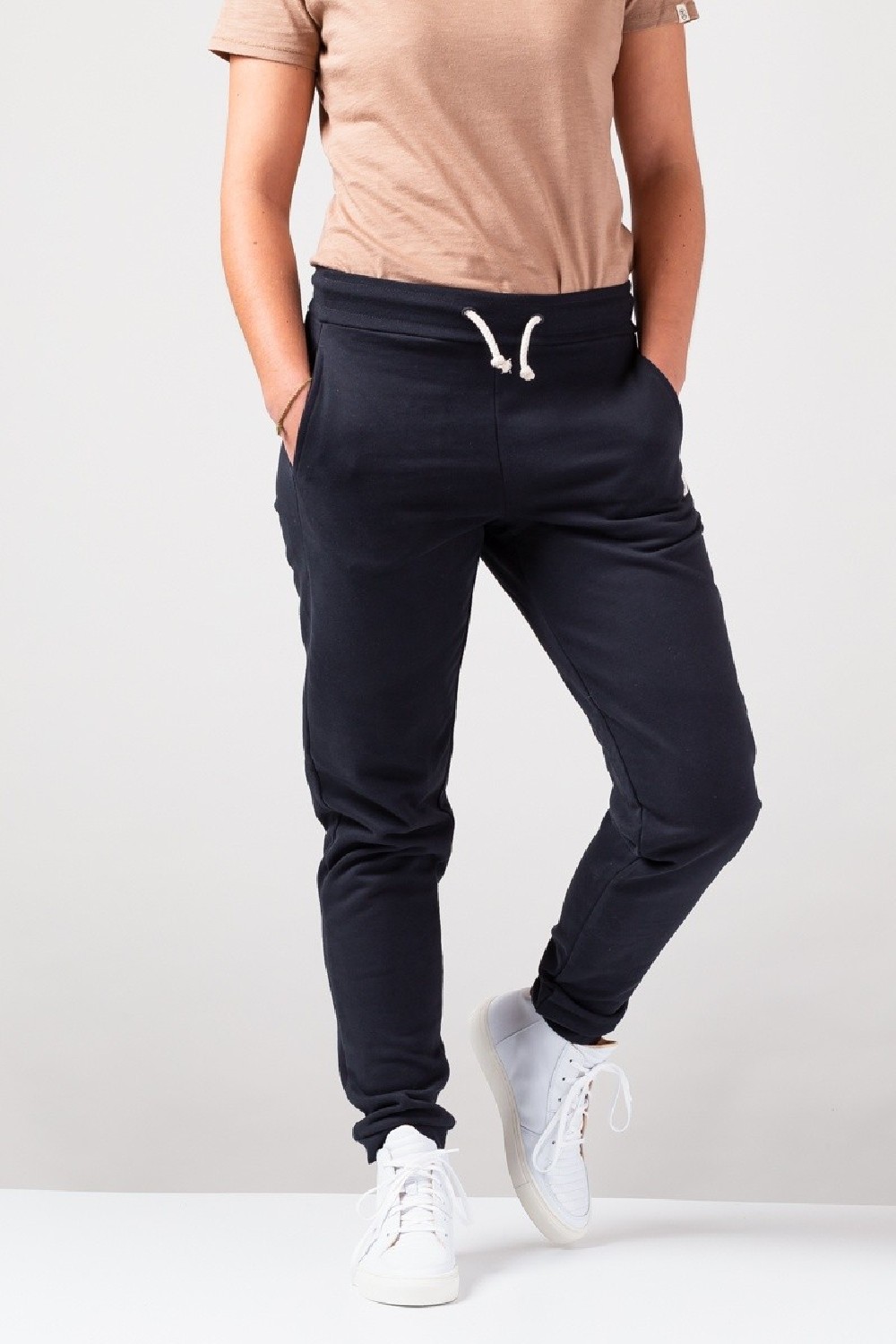 WE ARE ZRCL Trainerhose Trainer Pant Black