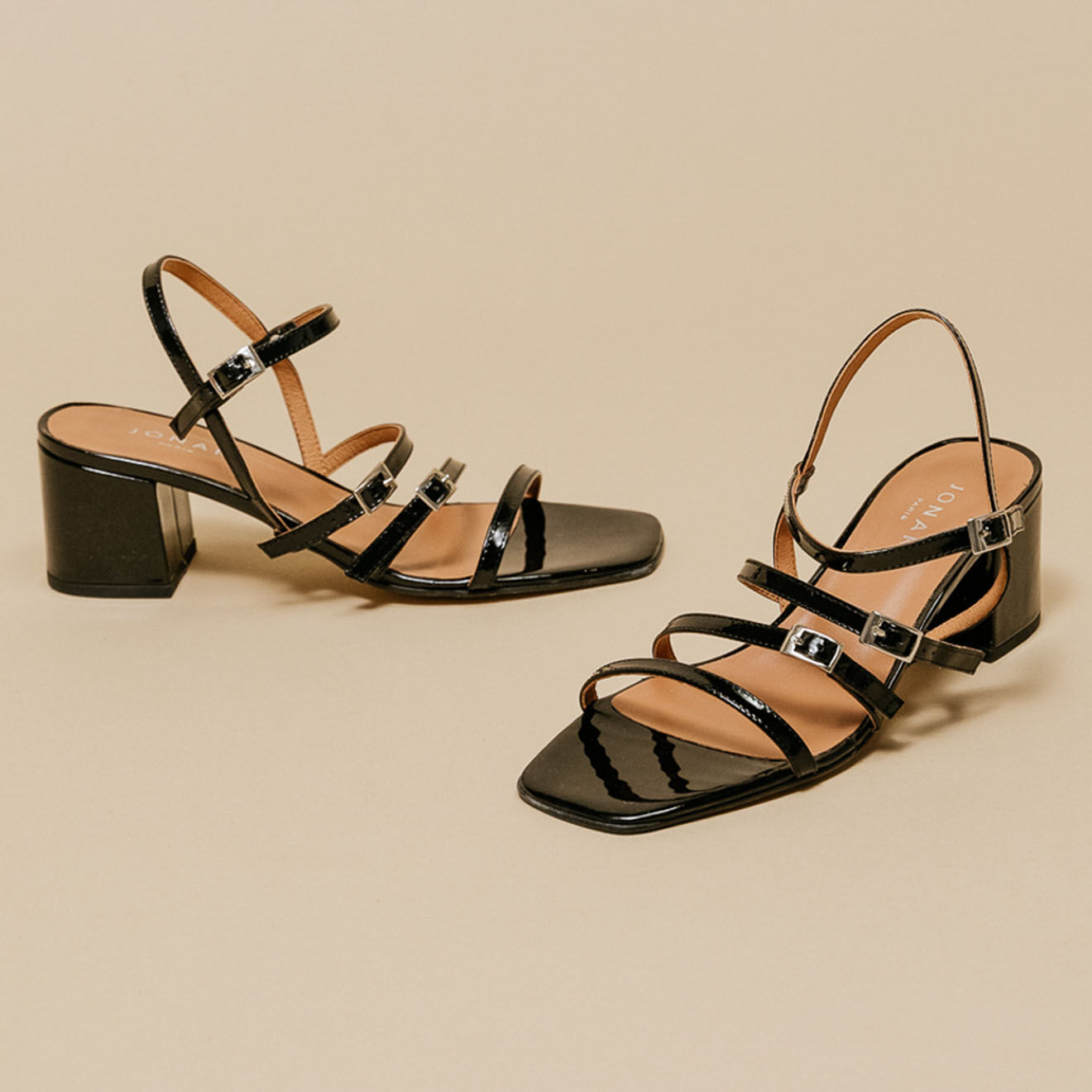 Jonak Sandales en Cuir verni Valeriane noires - Talon 5.5 cm