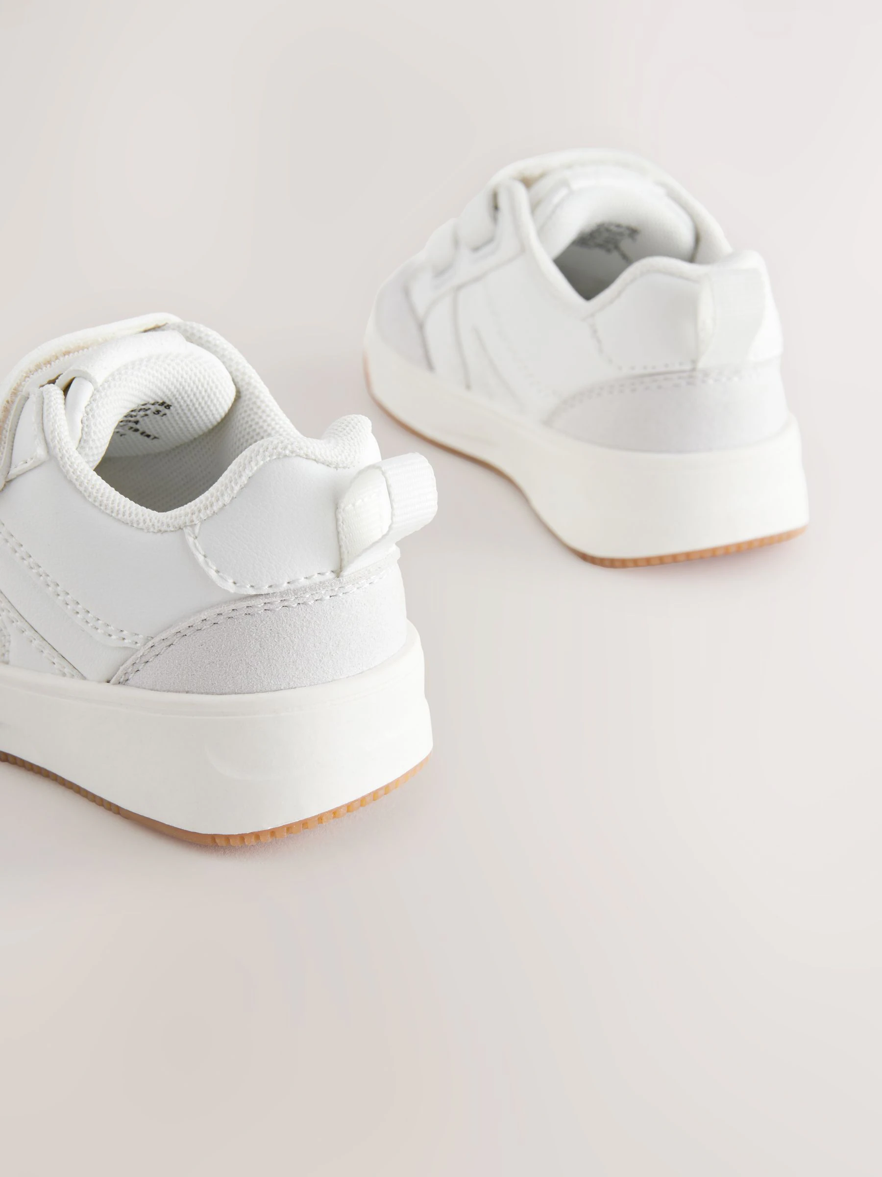 Wit - Trainers met Klittenbandsluiting en twee banden