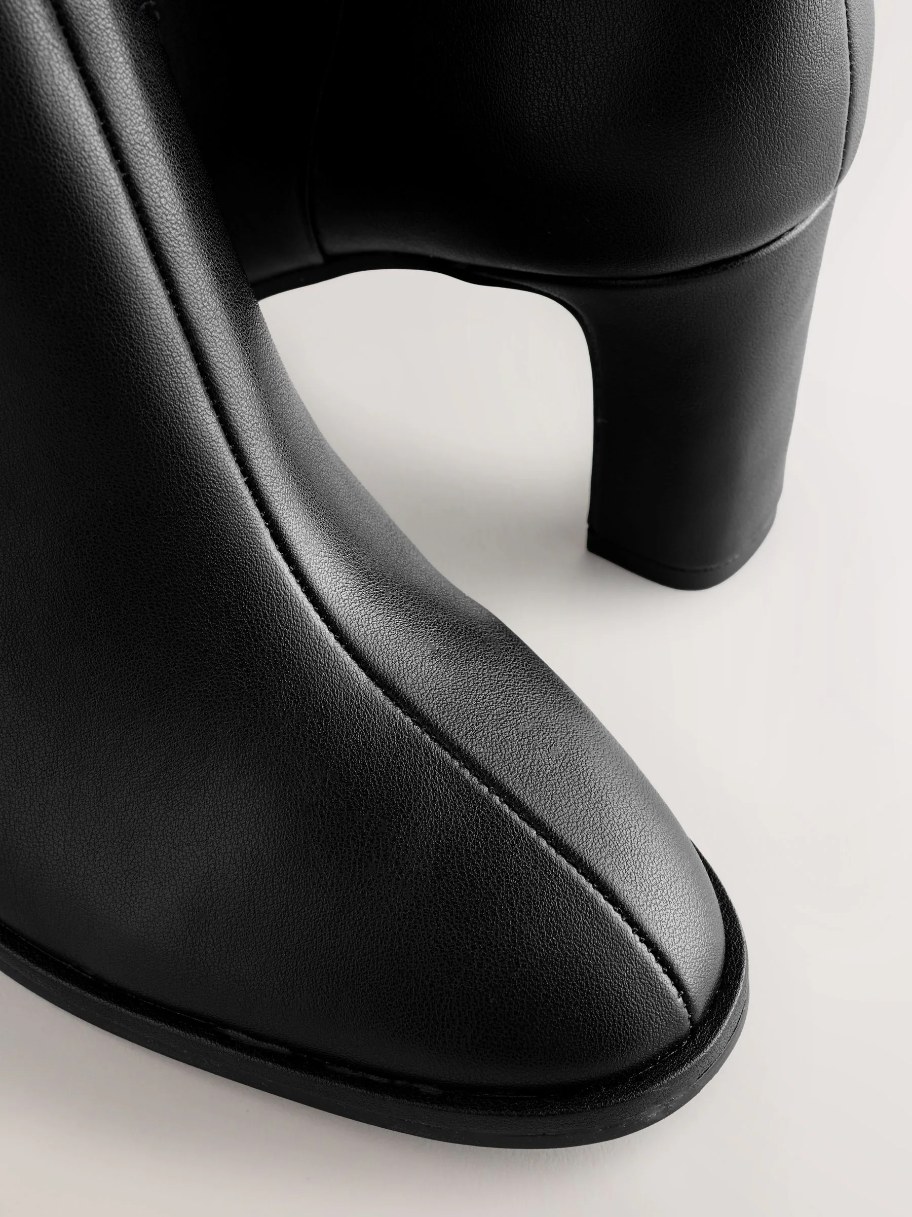 Zwart - Forever Comfort® - Enkellaarzen met blokhak