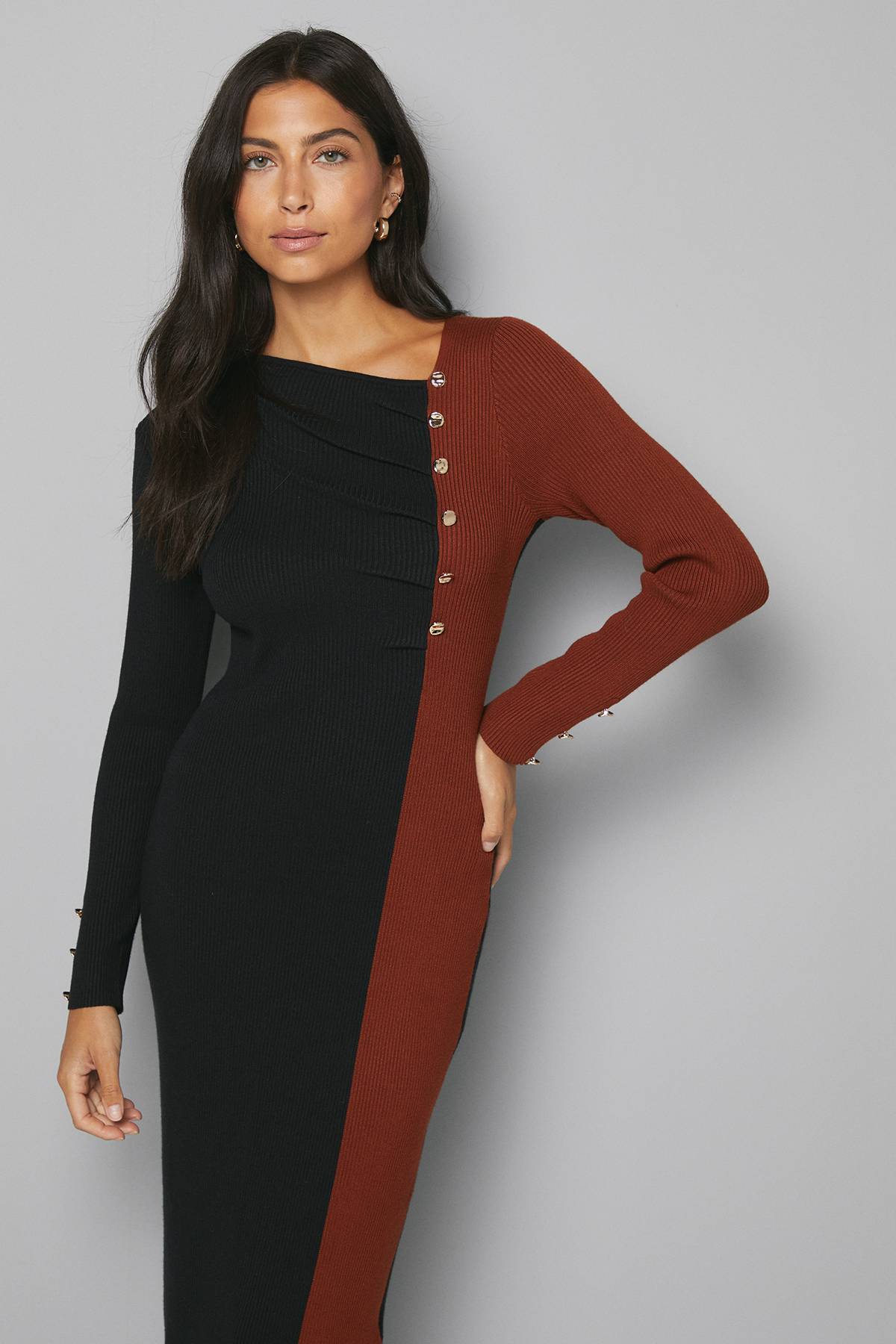 Wallis Robe Tricotée Asymétrique à Blocs de Couleur