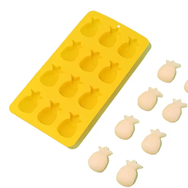 (12-fach) Silikon Universal Form DIY Tray für Eiswürfel / Süssigkeiten / Seife - Ananas