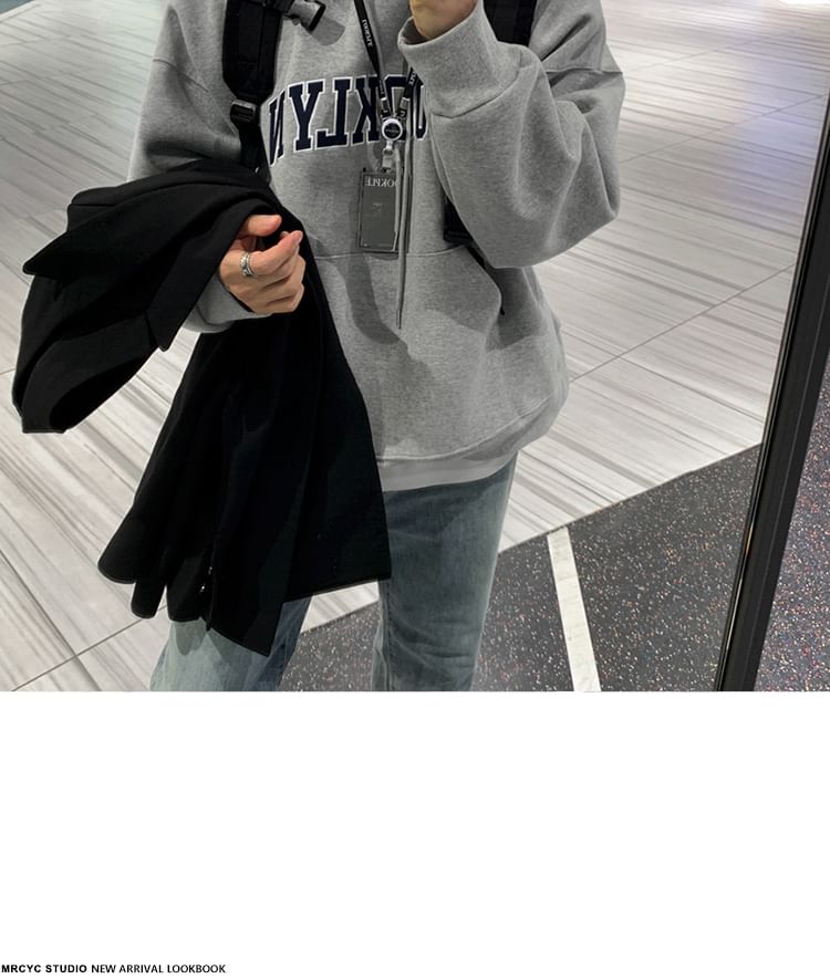 MRCYC - Hoodie met trekkoordletters