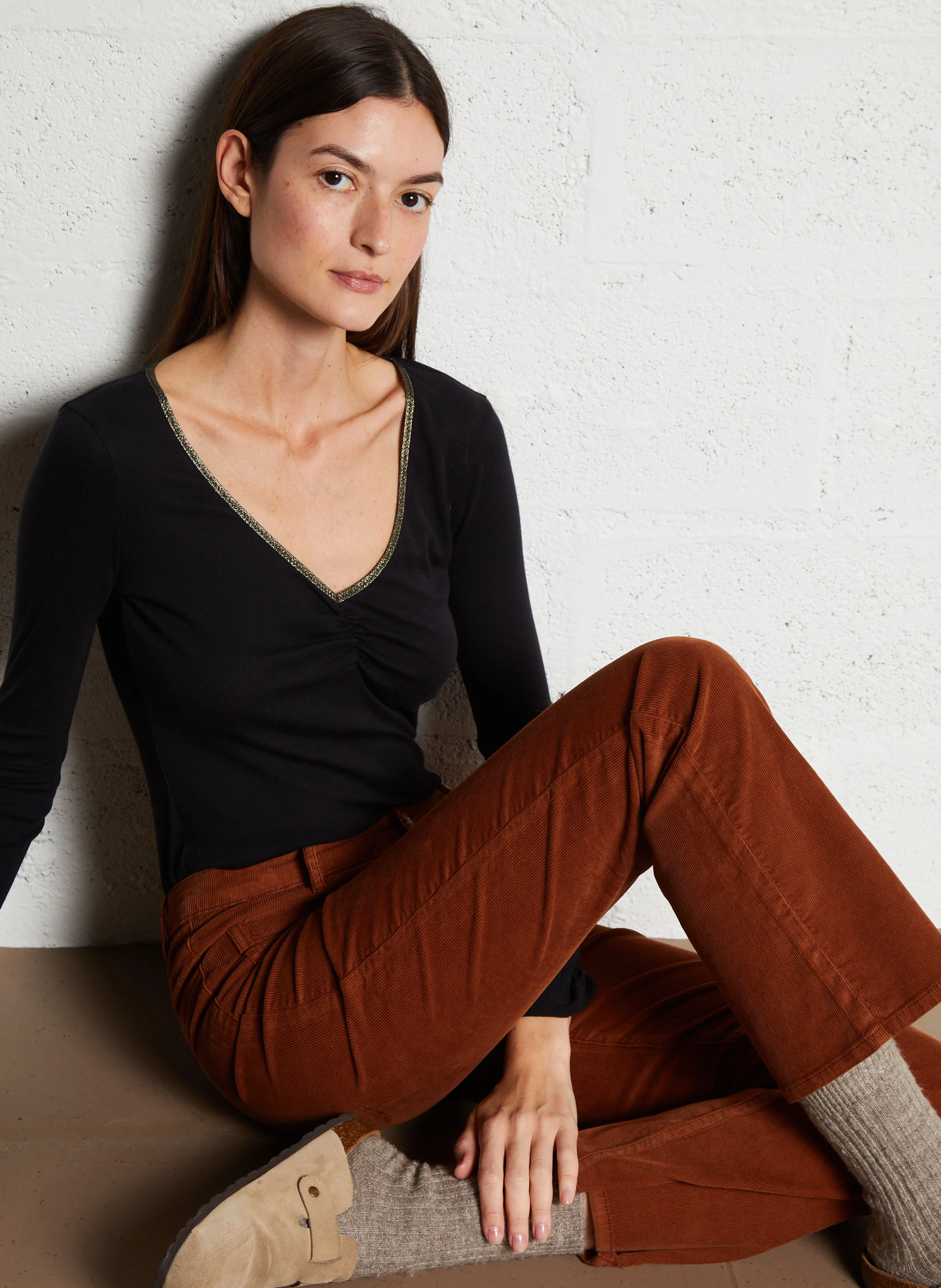 HOANI - Tee-shirt col V| Noir