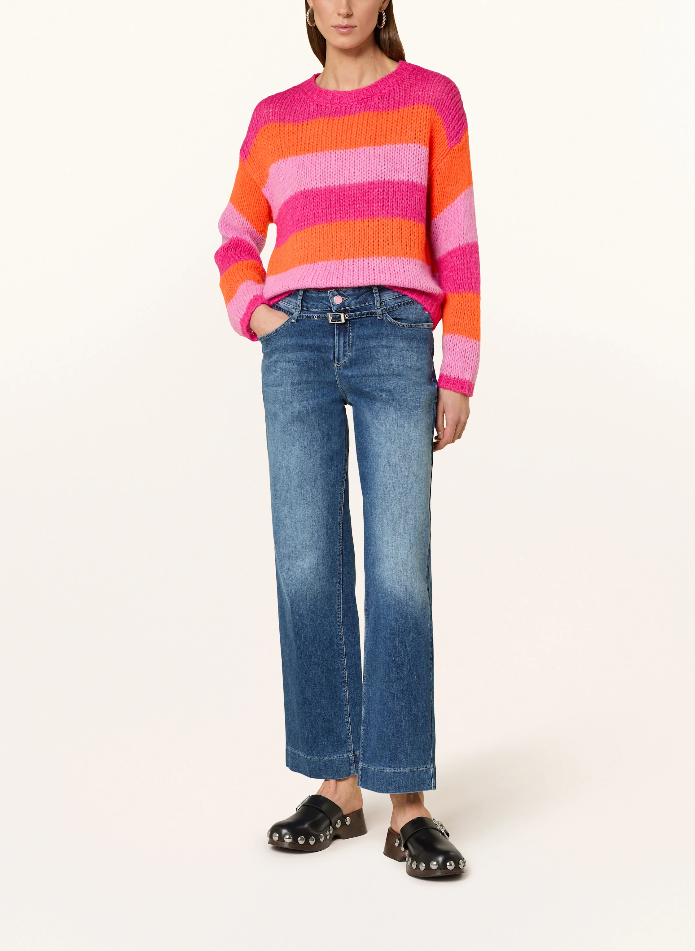 CARTOON Straight Jeans