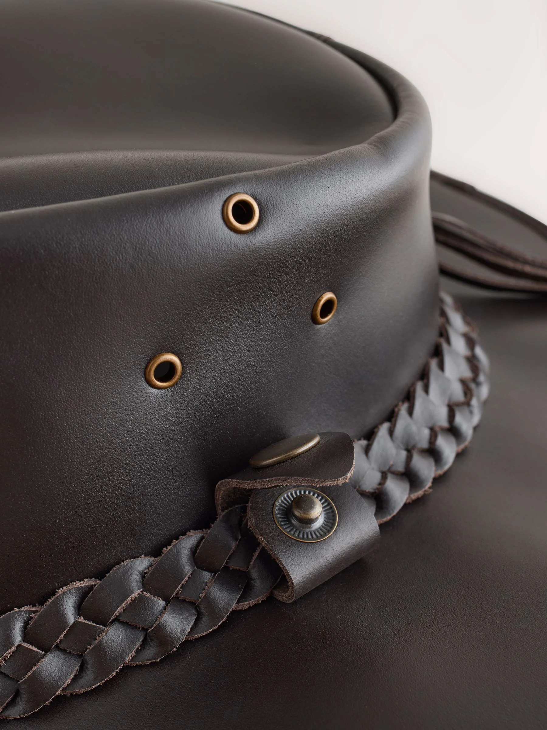 Bruin - Leather Cowboy Hat