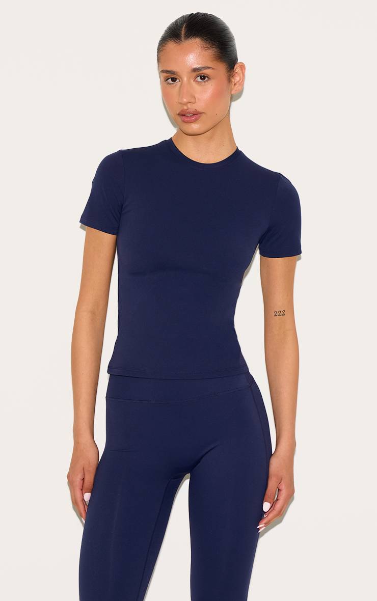 Bleu Nuit Haut De Sport Tall Moulant Chiné À Manches Courtes Et Coupe Longue