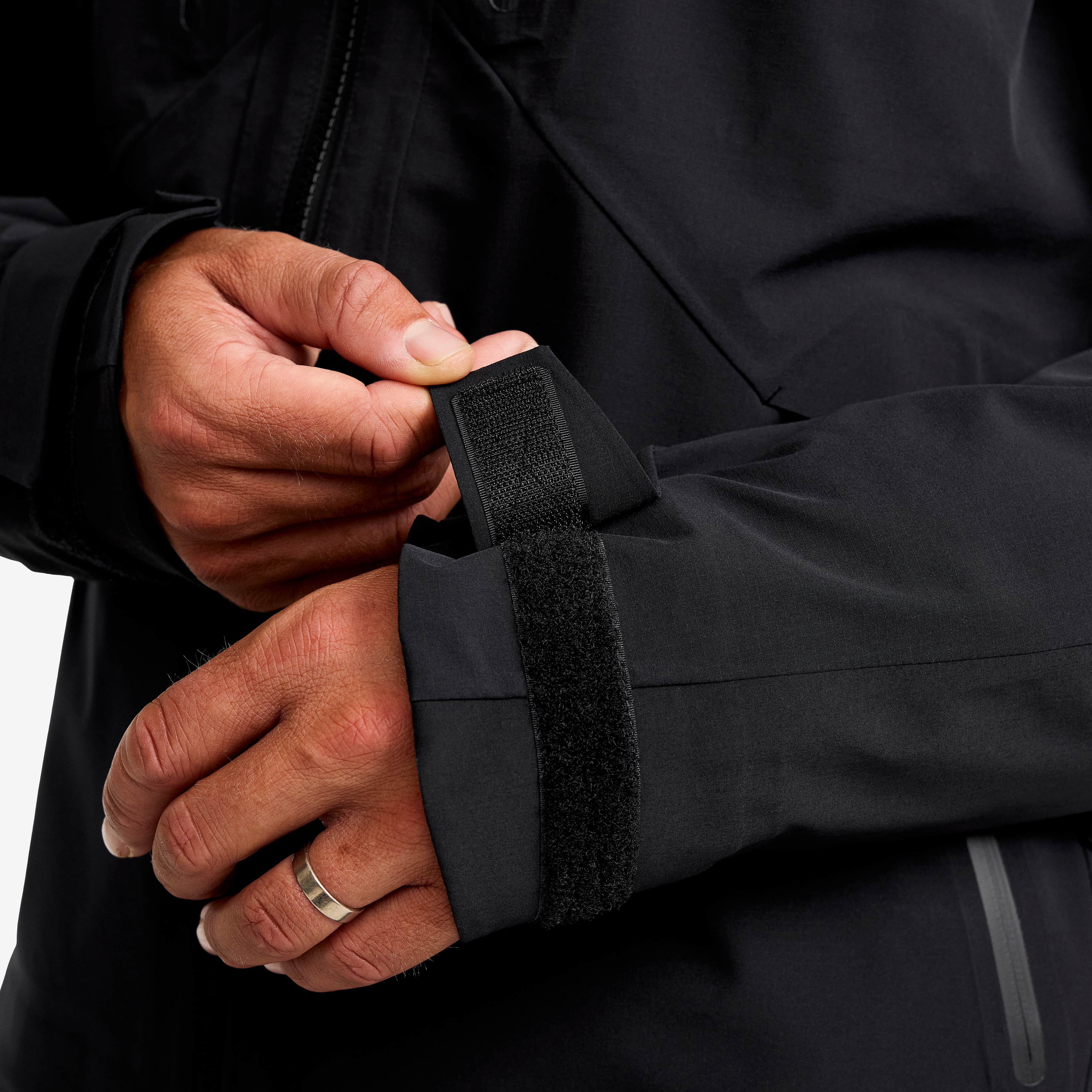 Aries Pro 3L Shell Jacket Herre Black