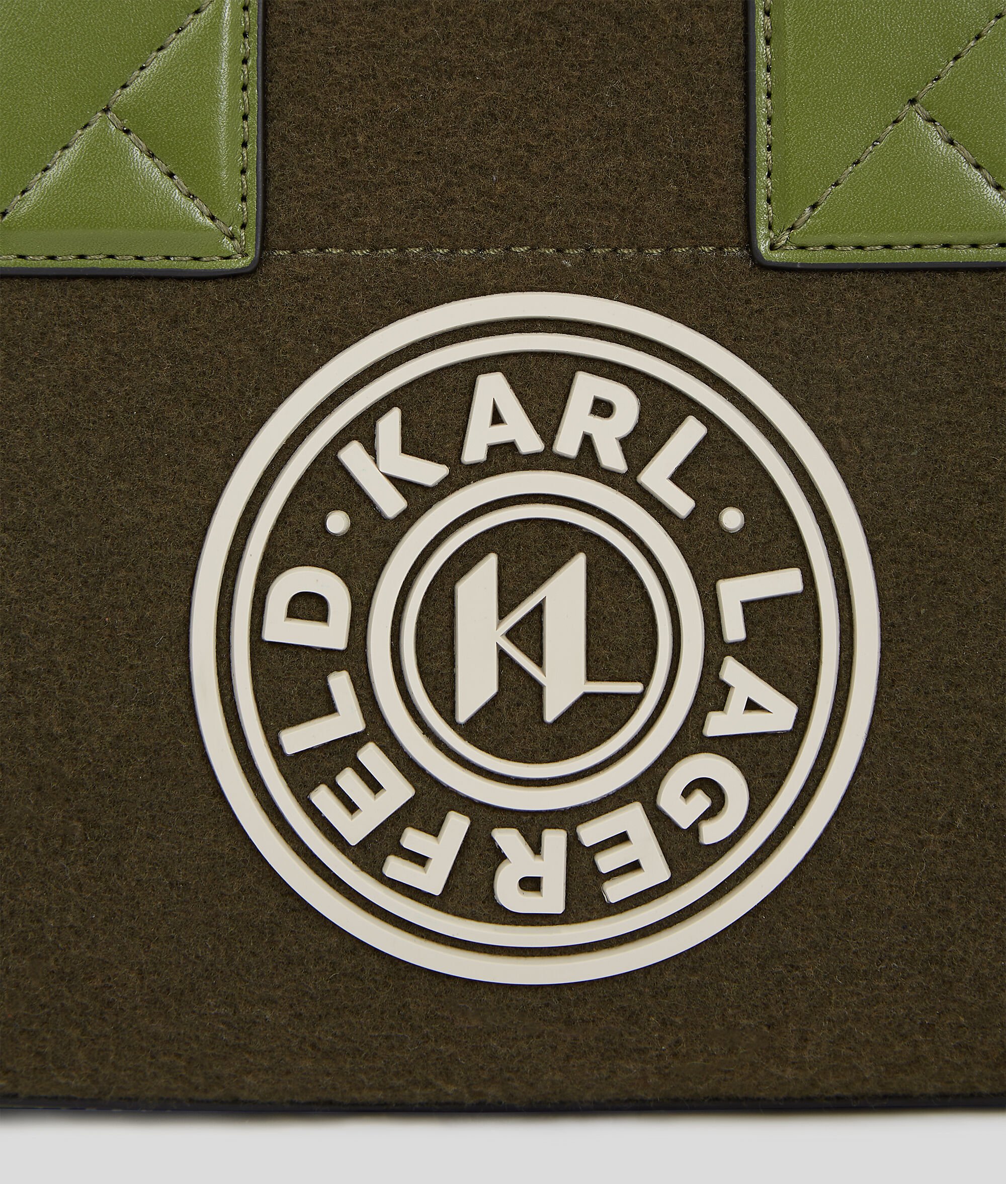 PETIT CABAS AVEC LOGO EN FEUTRINE K/SKUARE