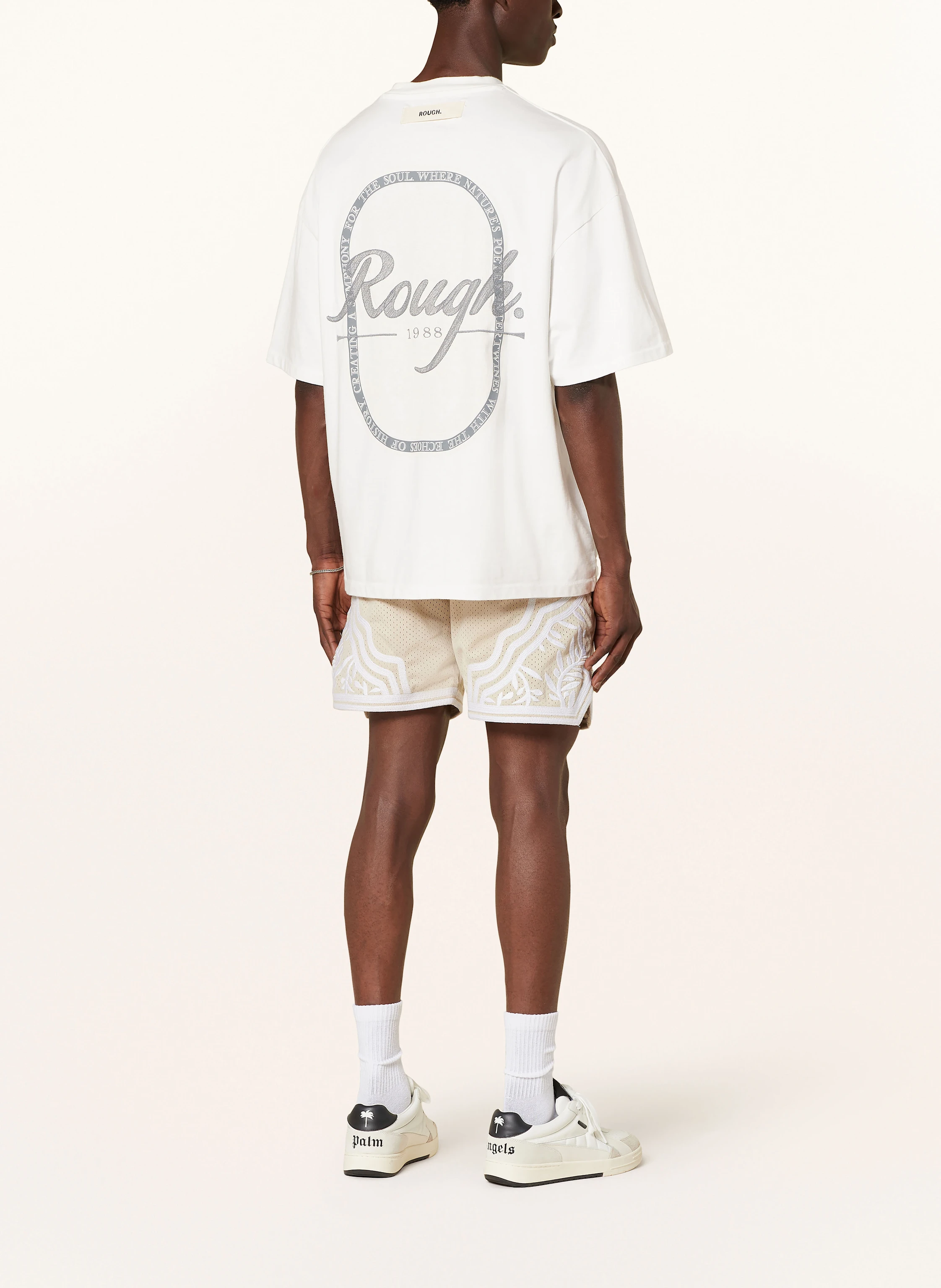 rough. T-Shirt
