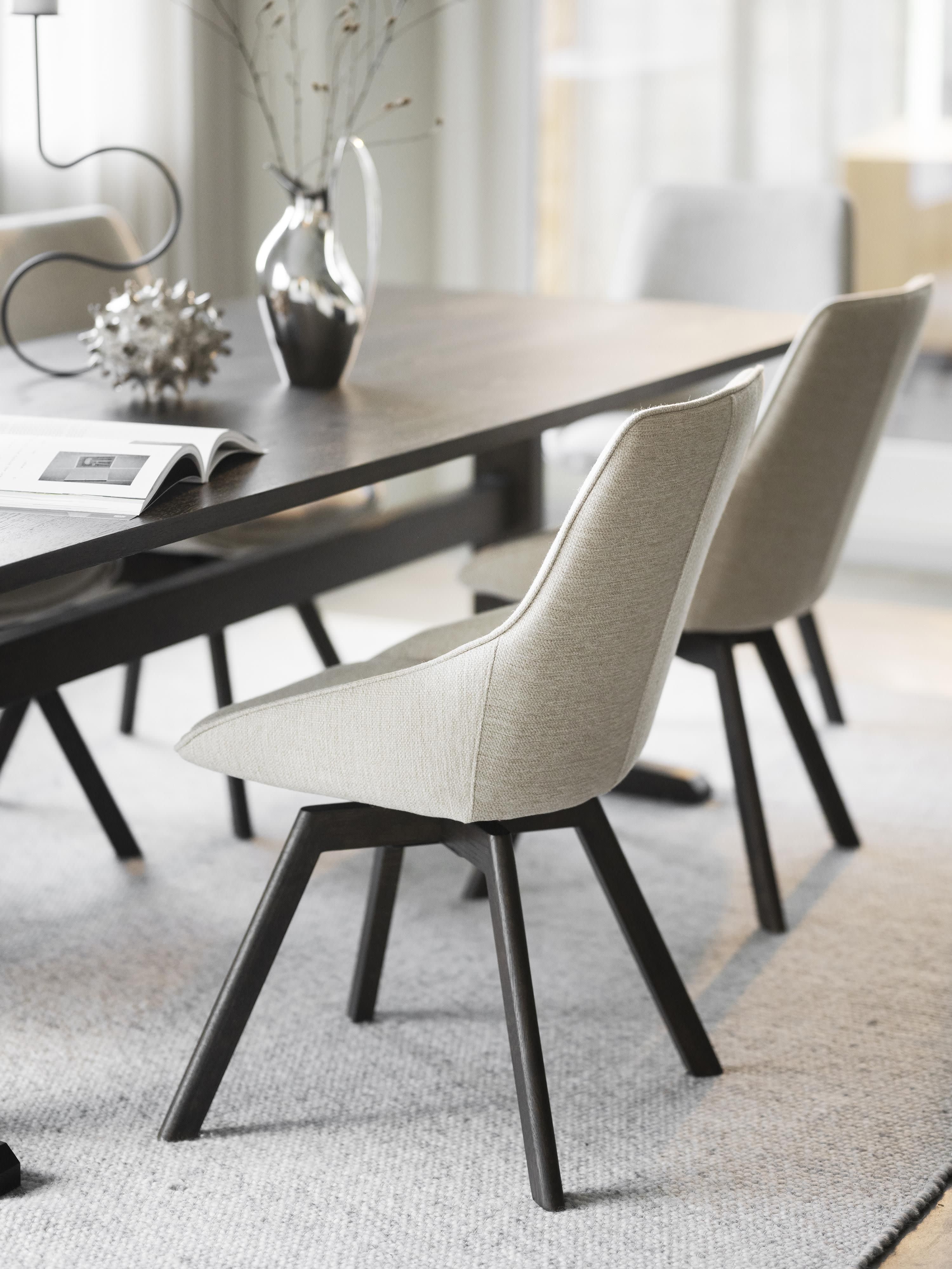 Draaibare gestoffeerde stoelen Alison, 2 stuks