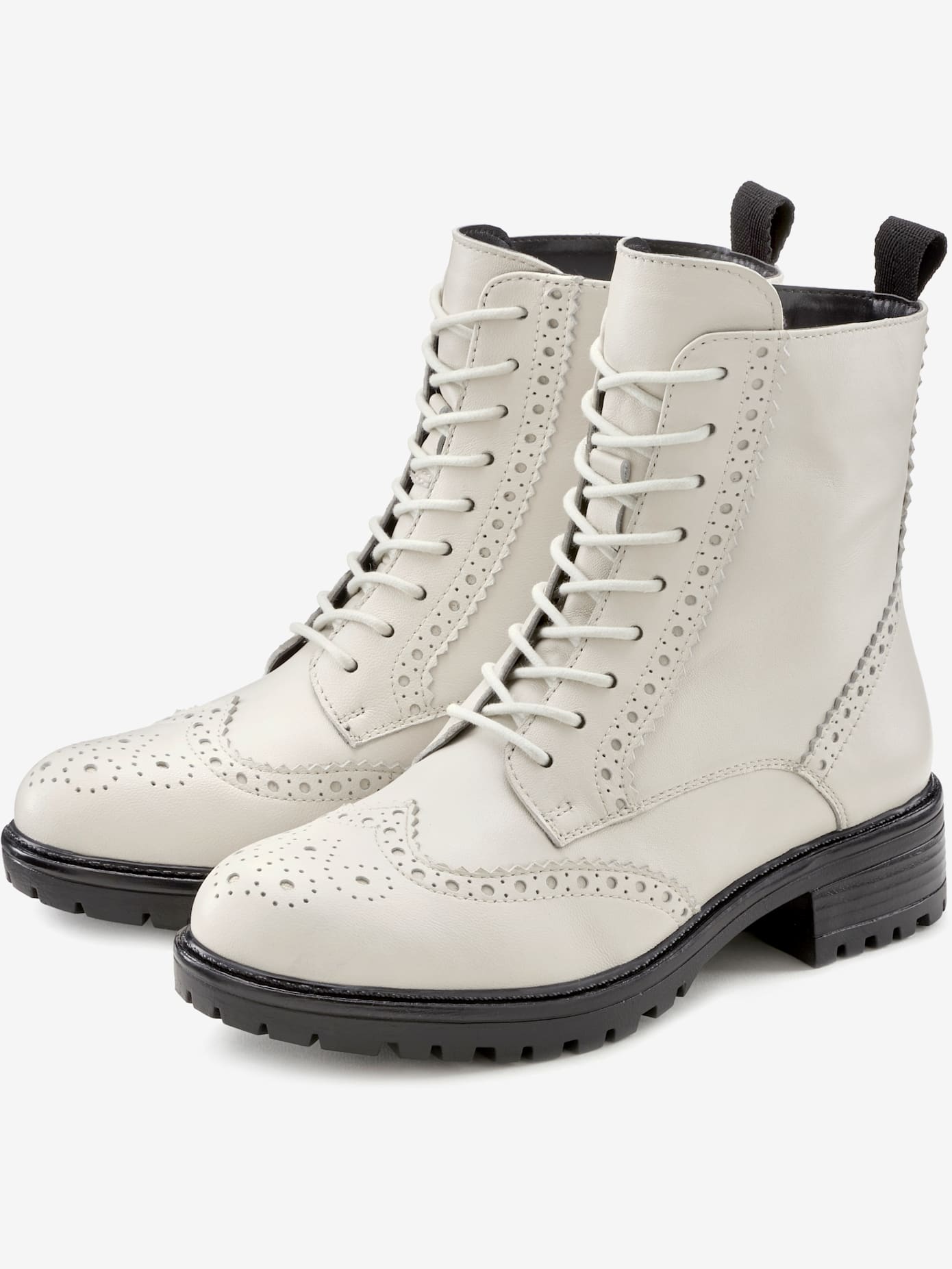 Bottines à lacets en cuir doux