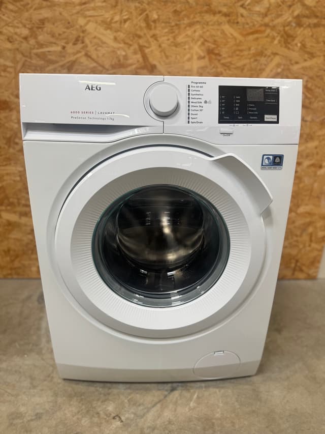 AEG vaskemaskine L6FBL742I