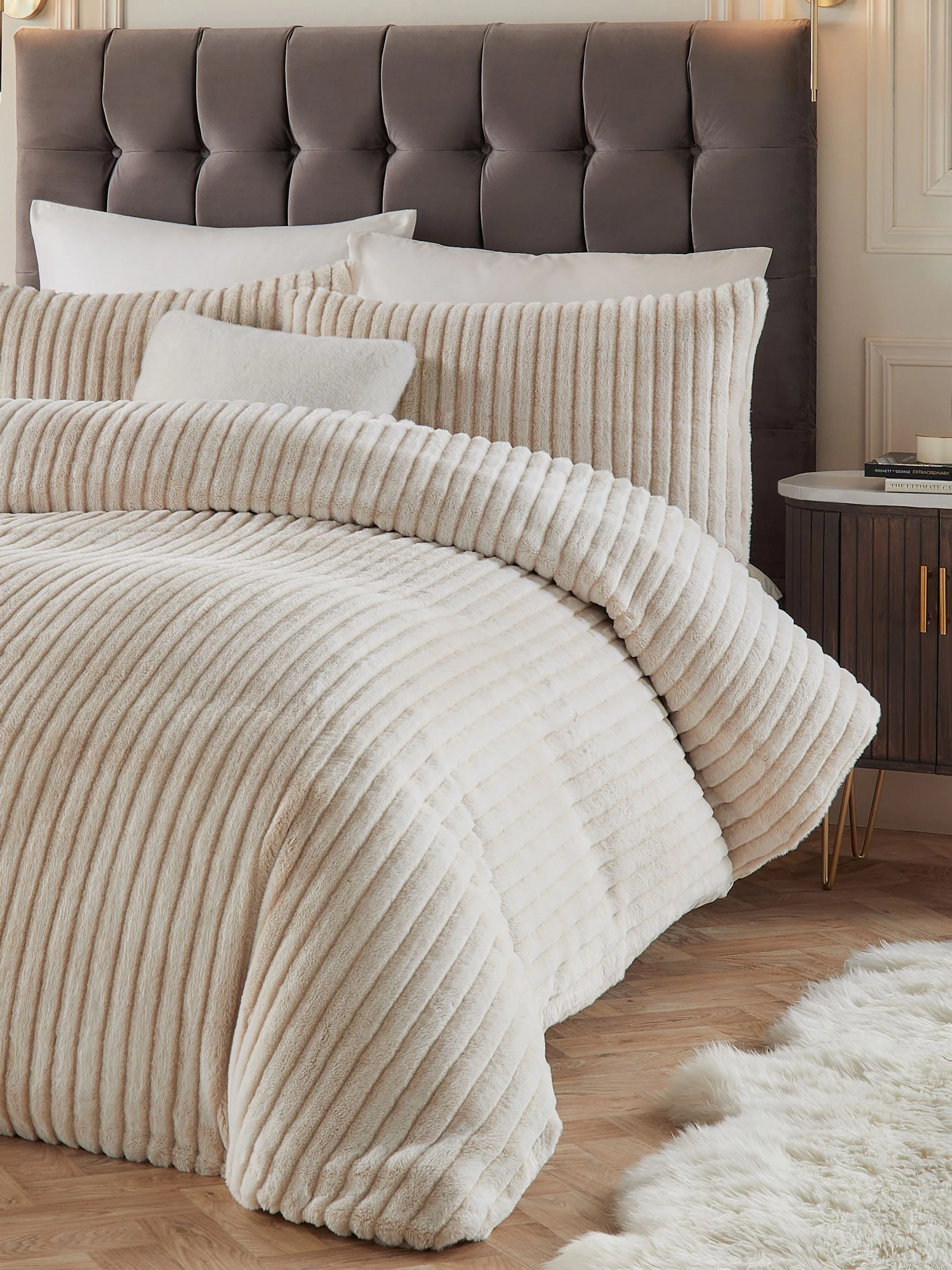 Paoletti Christmas Alpine Striped Faux Fur Duvet Cover Set