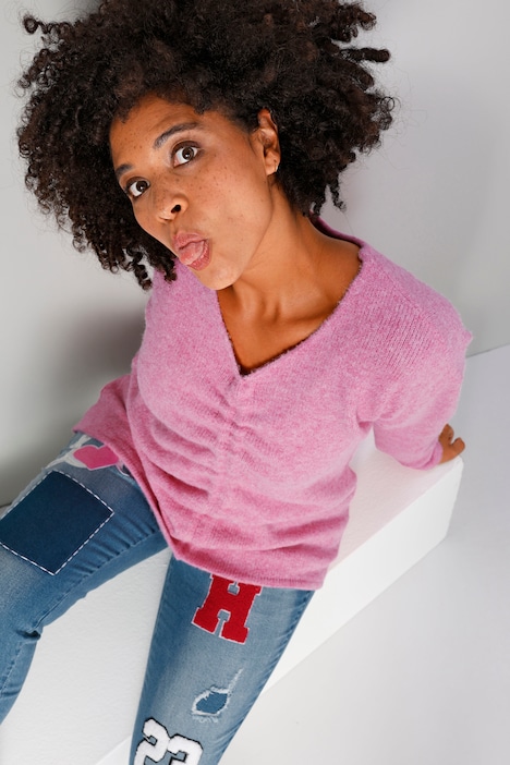 Pullover mit Raffung im Vorderteil