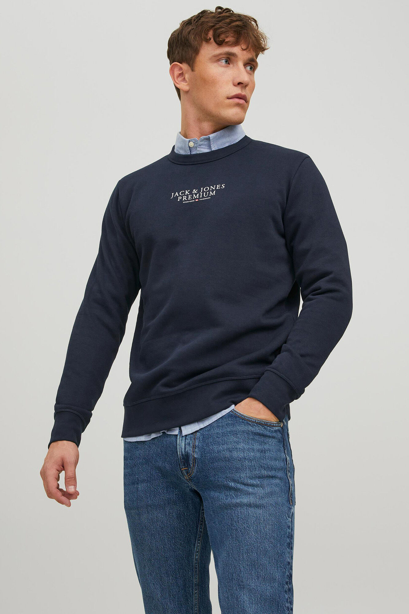 Moletom com logo contrastante - Azul marinho